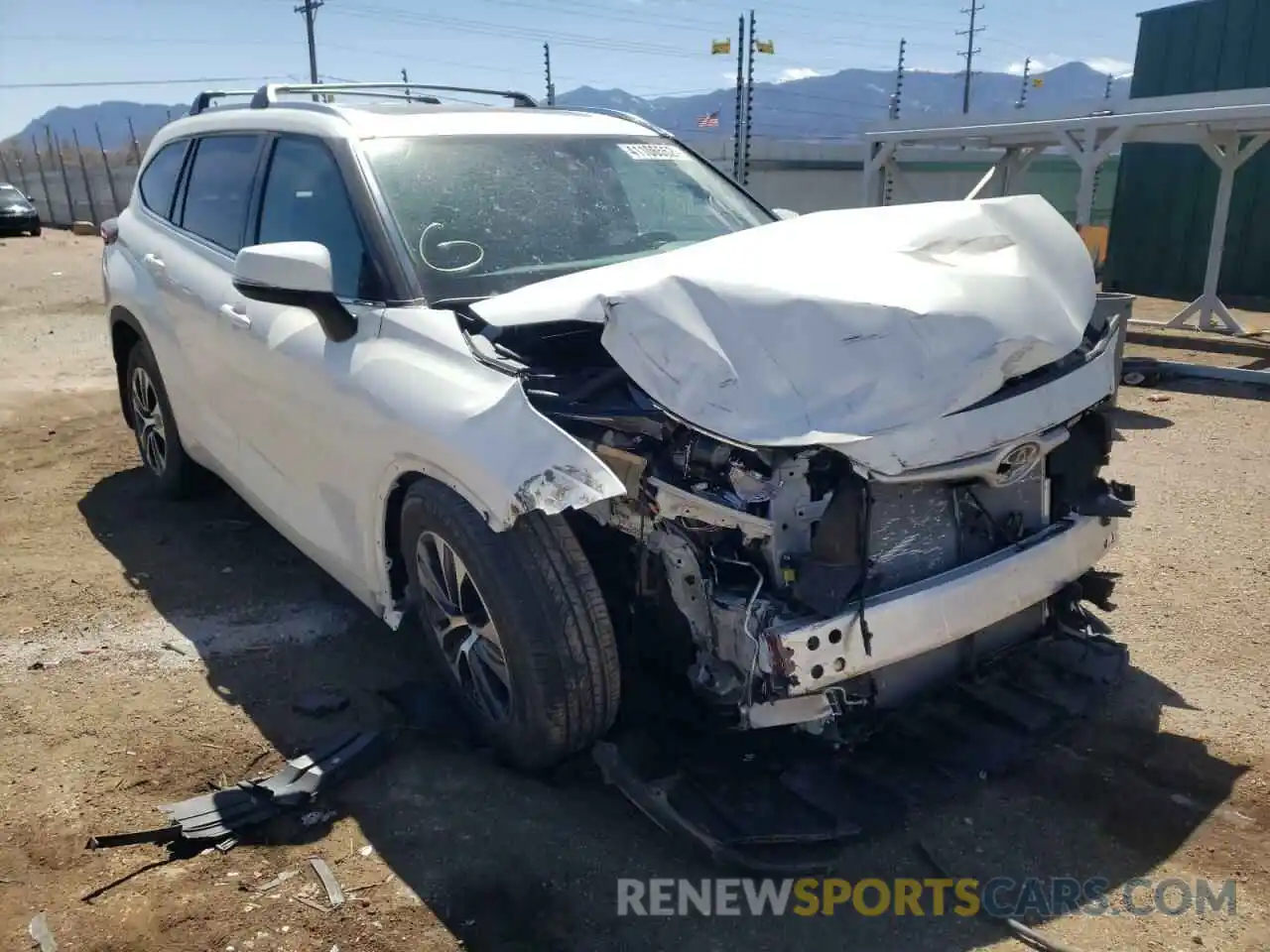 1 Photograph of a damaged car 5TDHZRBH0MS539270 TOYOTA HIGHLANDER 2021