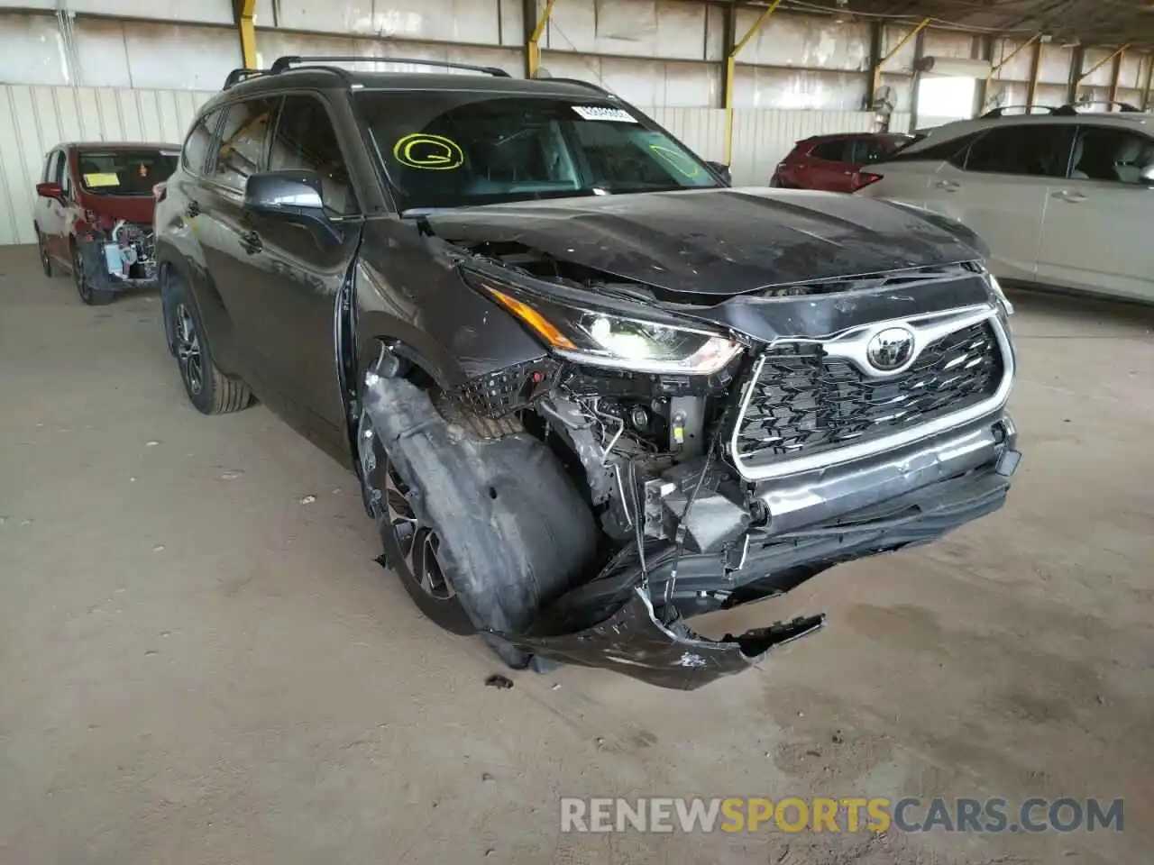 9 Photograph of a damaged car 5TDHZRBH0MS557252 TOYOTA HIGHLANDER 2021