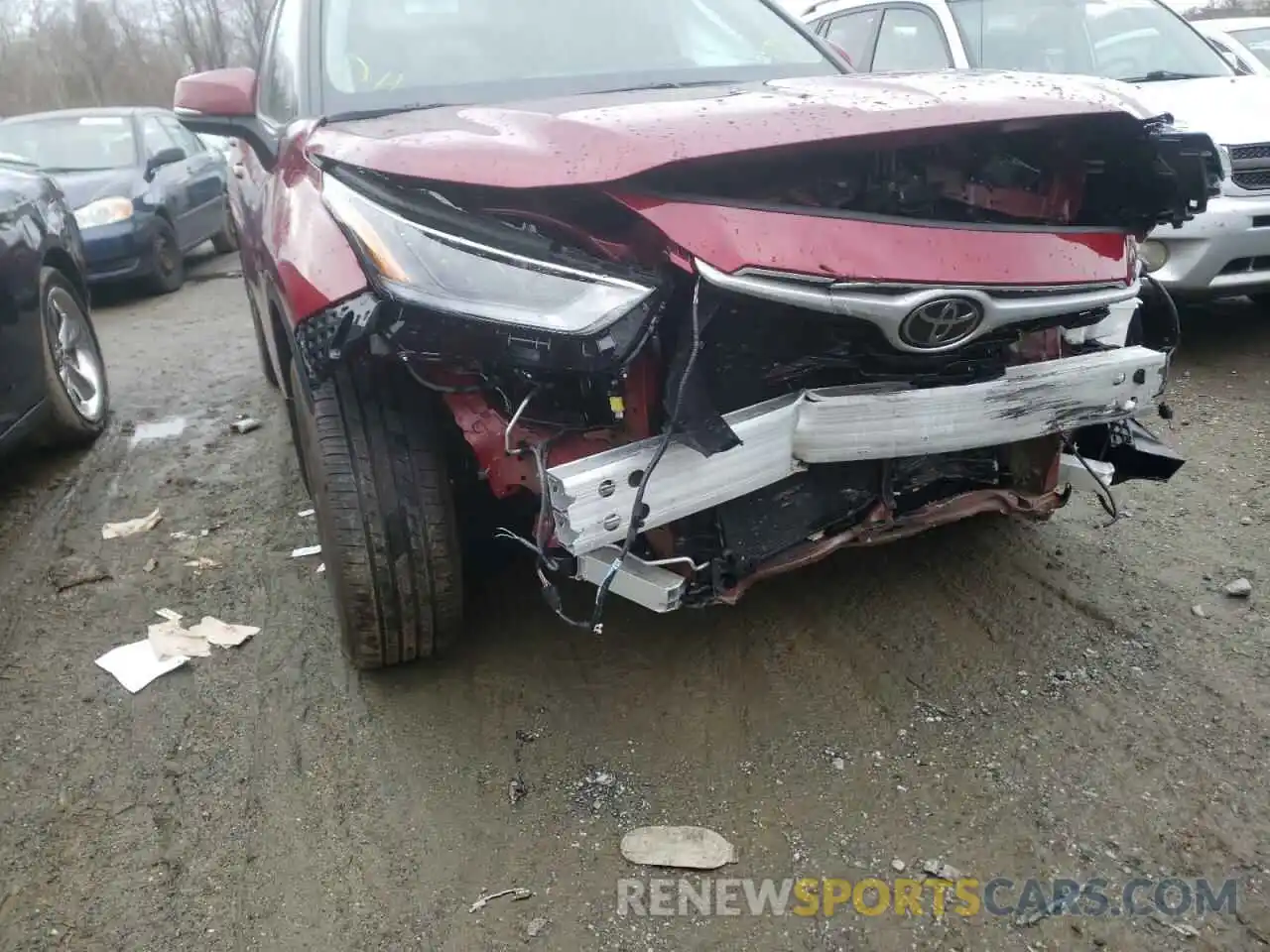 9 Photograph of a damaged car 5TDHZRBH1MS082579 TOYOTA HIGHLANDER 2021