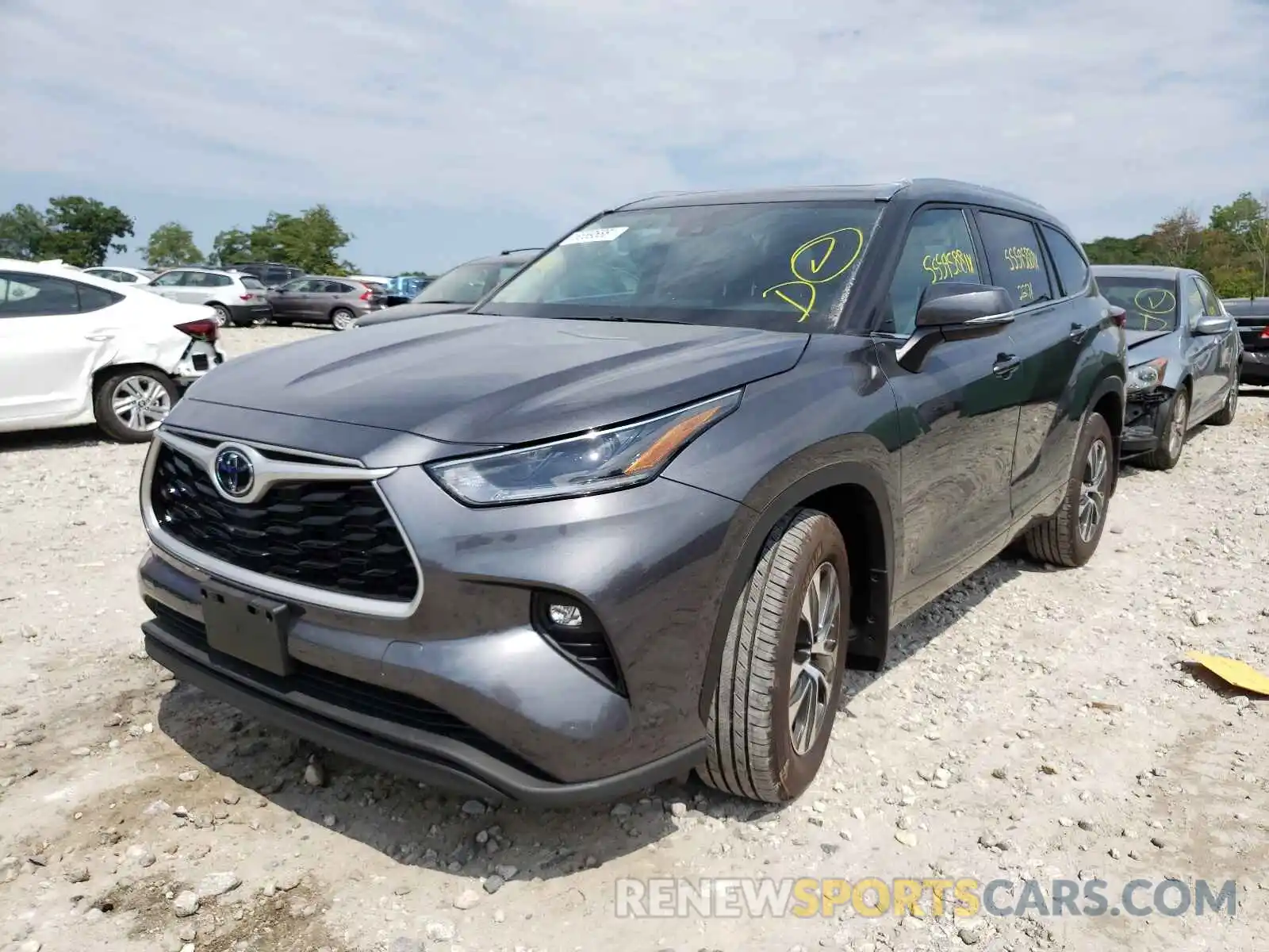 2 Photograph of a damaged car 5TDHZRBH1MS543540 TOYOTA HIGHLANDER 2021