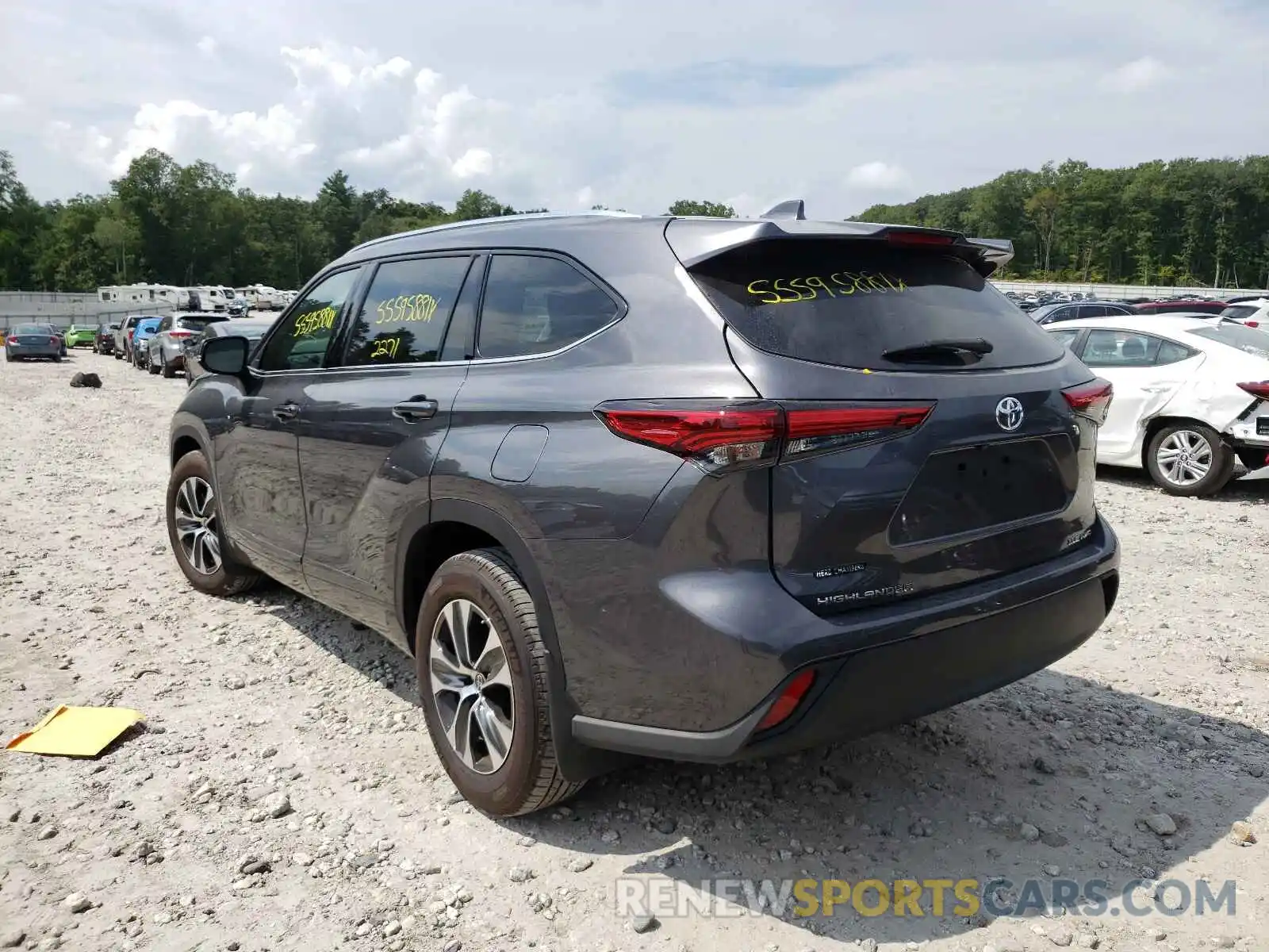 3 Photograph of a damaged car 5TDHZRBH1MS543540 TOYOTA HIGHLANDER 2021