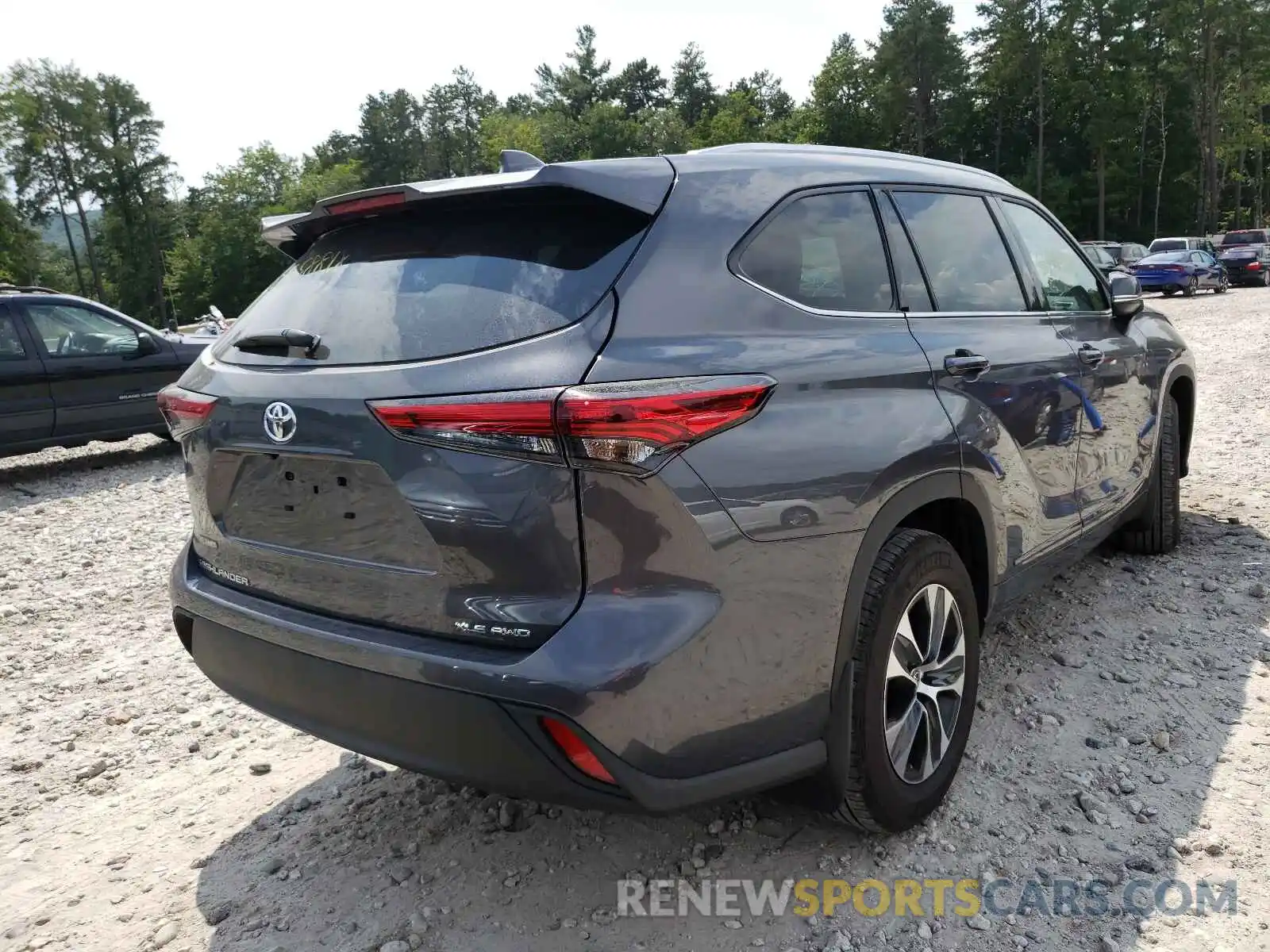 4 Photograph of a damaged car 5TDHZRBH1MS543540 TOYOTA HIGHLANDER 2021