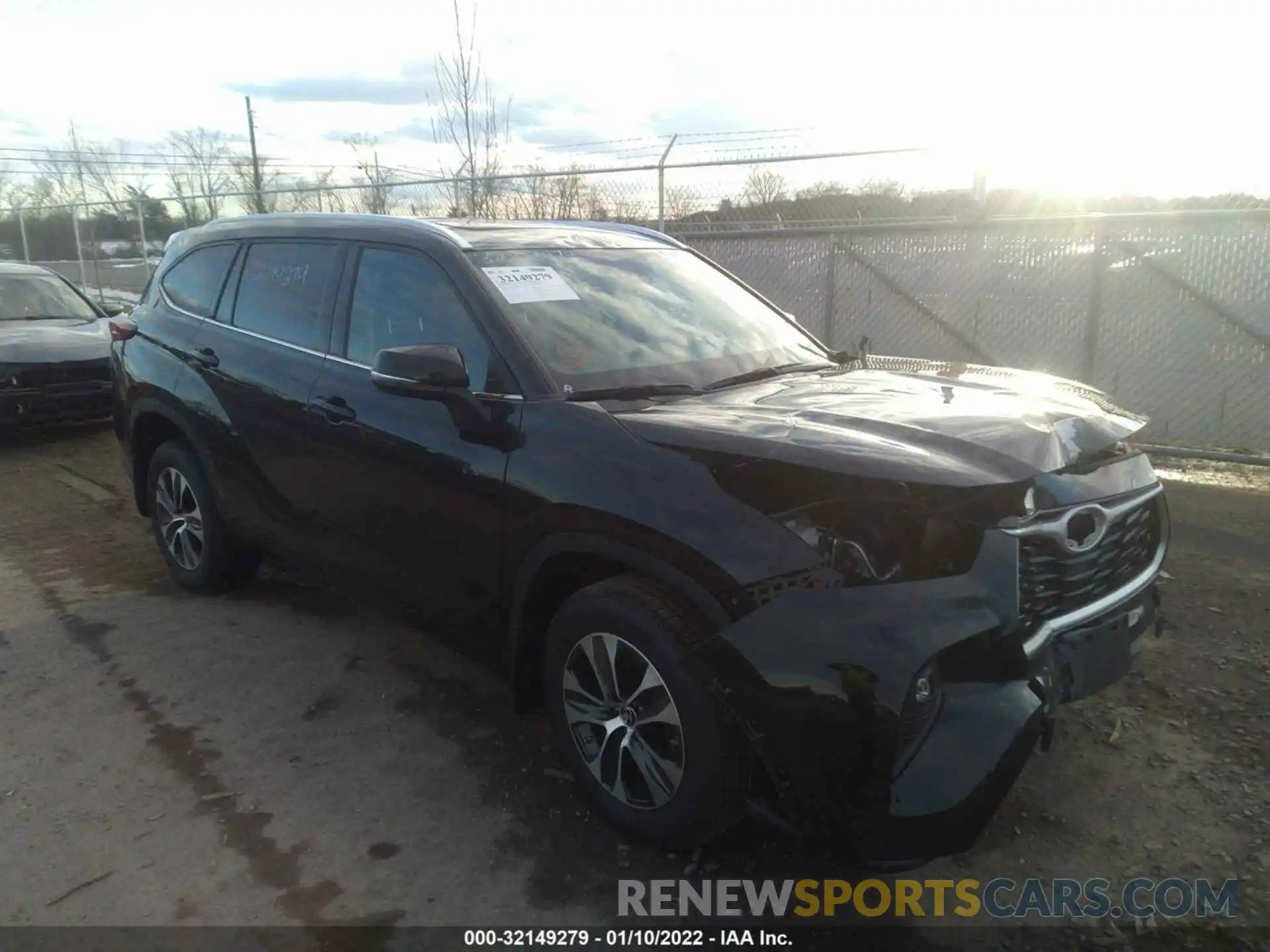 1 Photograph of a damaged car 5TDHZRBH2MS534040 TOYOTA HIGHLANDER 2021