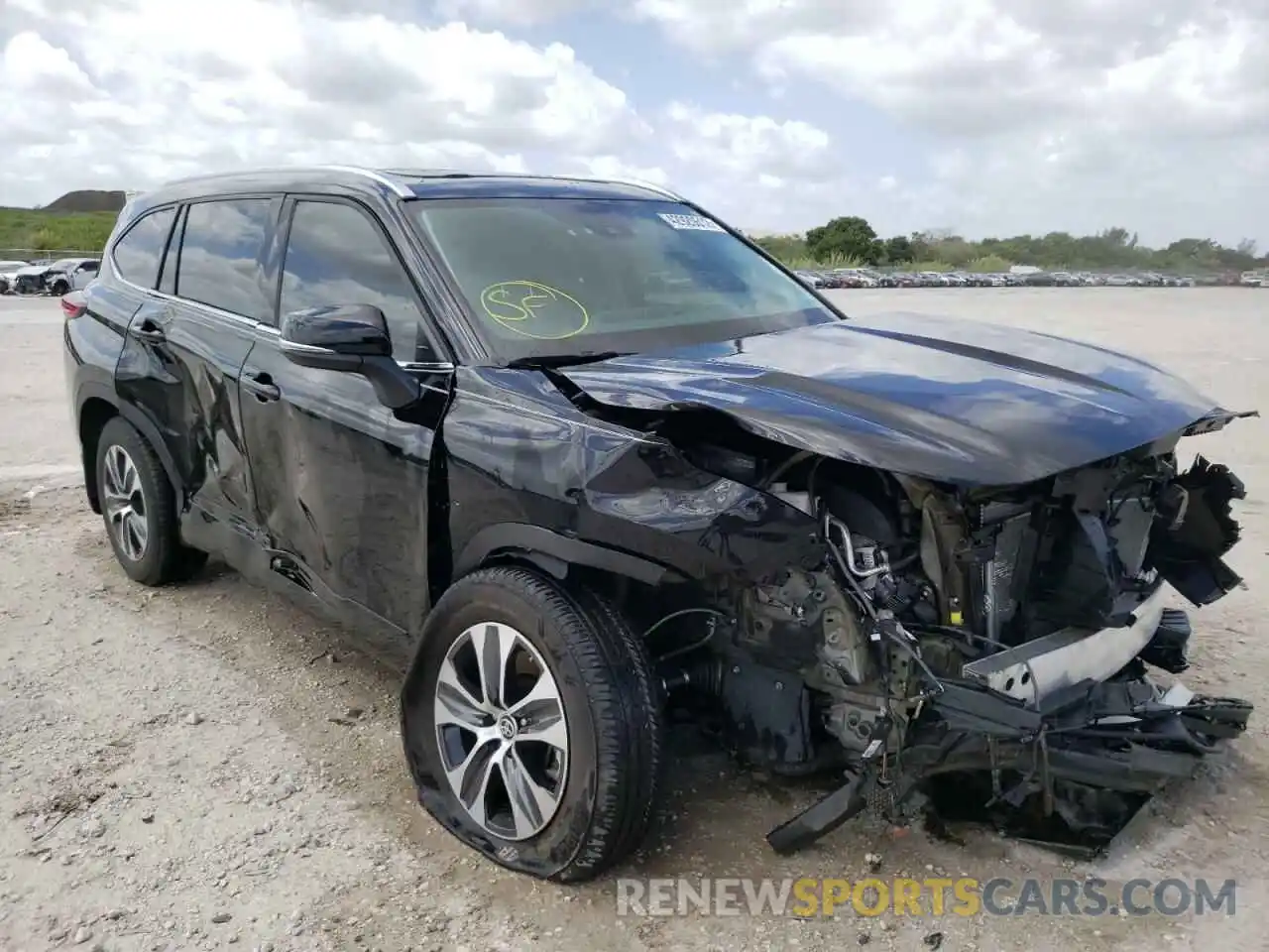 1 Photograph of a damaged car 5TDHZRBH2MS542459 TOYOTA HIGHLANDER 2021