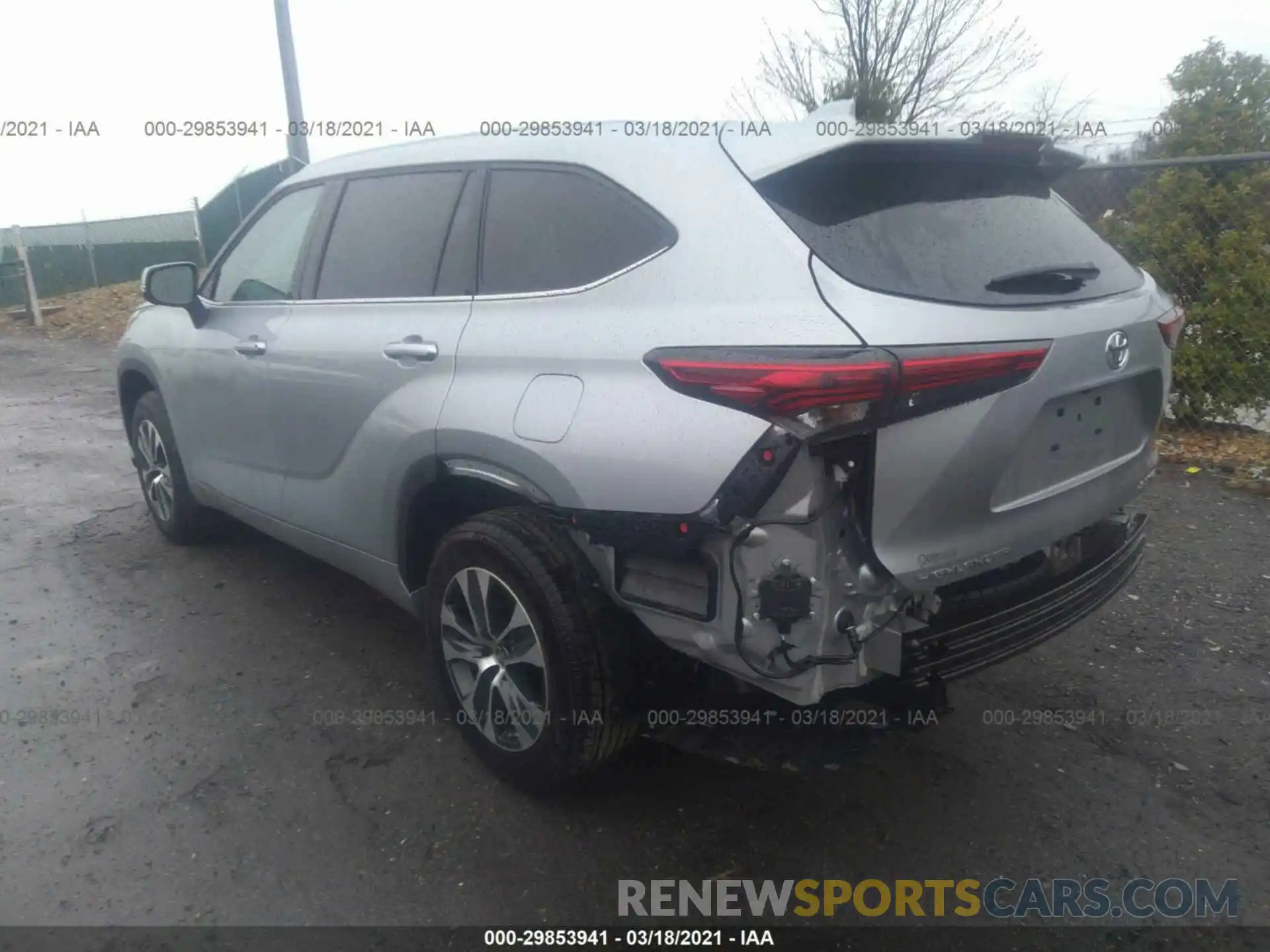 3 Photograph of a damaged car 5TDHZRBH3MS078582 TOYOTA HIGHLANDER 2021