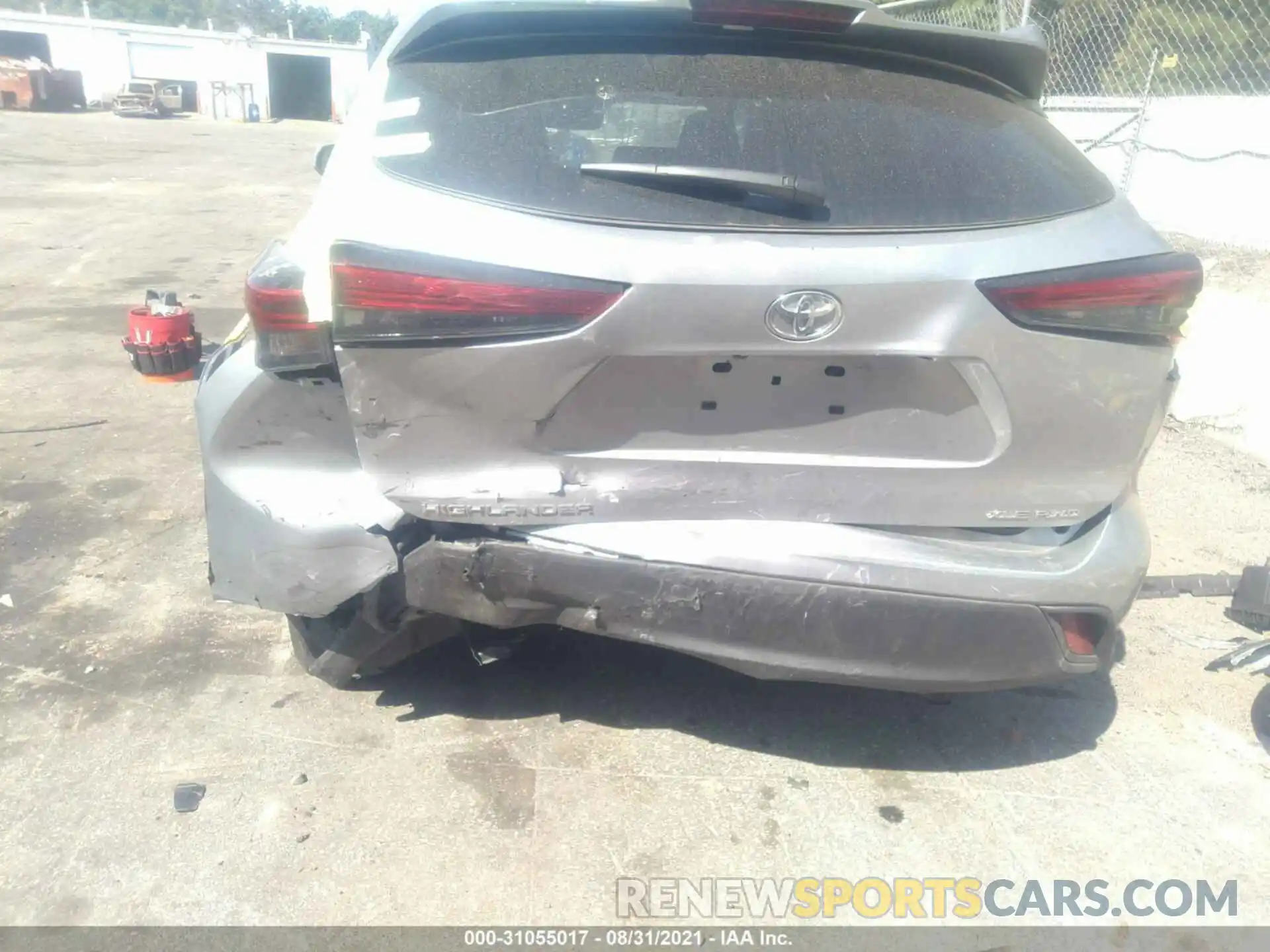 6 Photograph of a damaged car 5TDHZRBH3MS540414 TOYOTA HIGHLANDER 2021