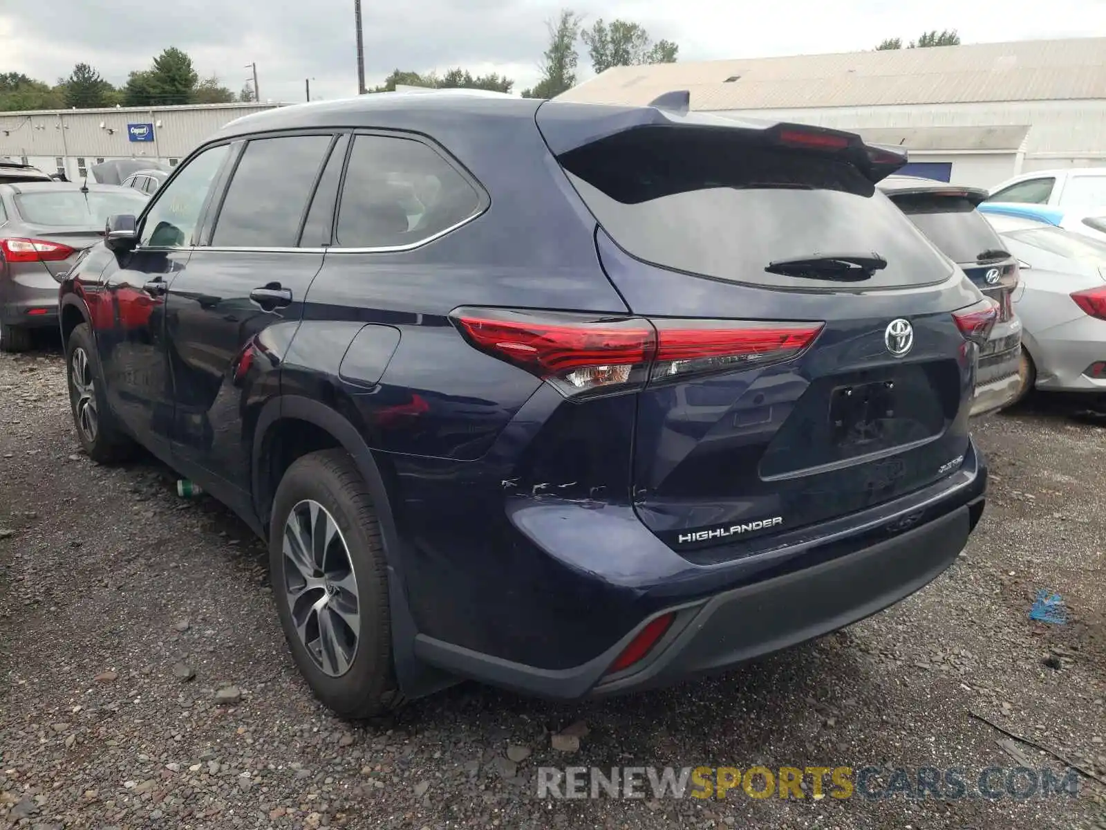 3 Photograph of a damaged car 5TDHZRBH4MS074279 TOYOTA HIGHLANDER 2021