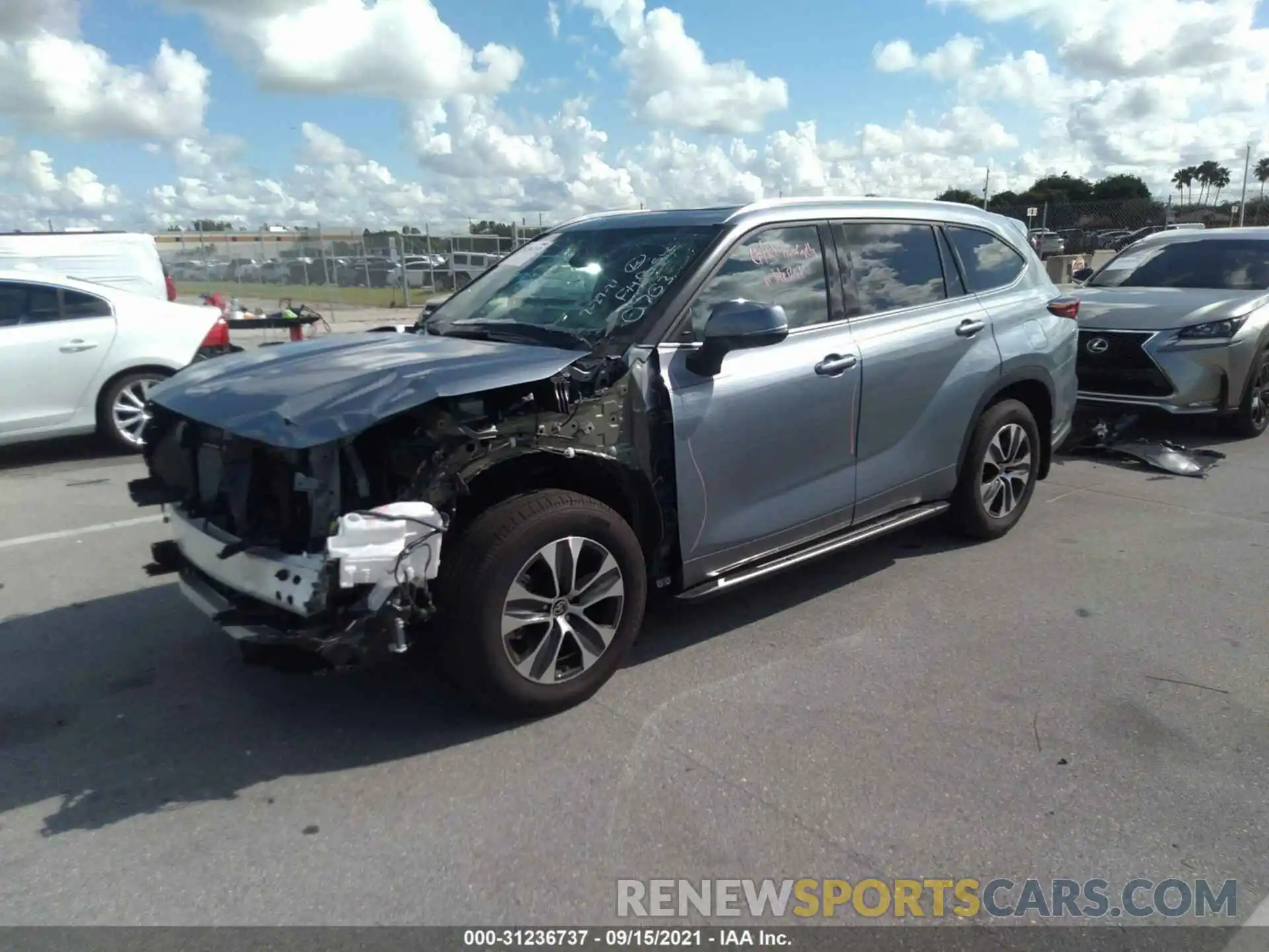 2 Photograph of a damaged car 5TDHZRBH4MS110763 TOYOTA HIGHLANDER 2021