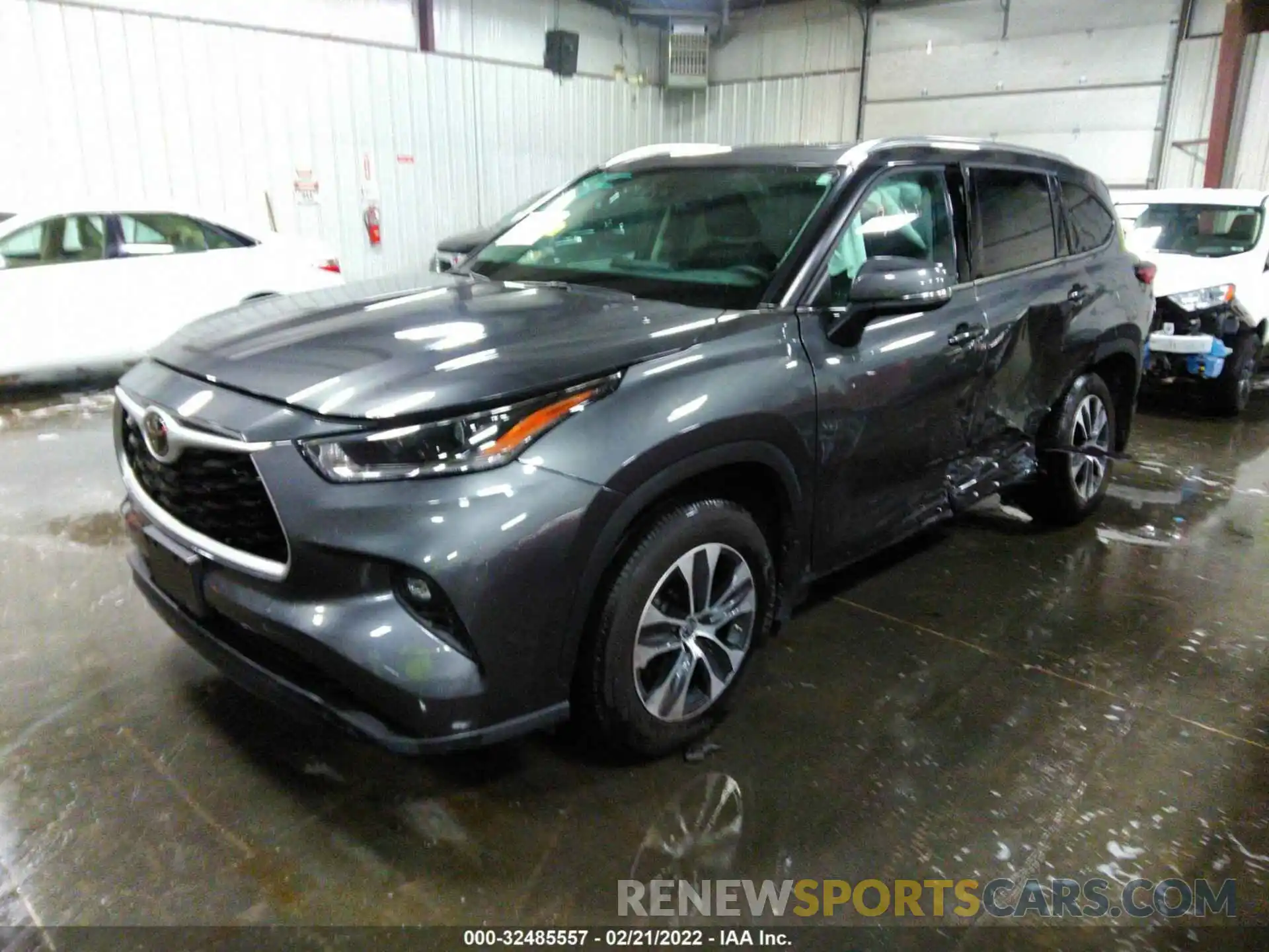 2 Photograph of a damaged car 5TDHZRBH5MS534579 TOYOTA HIGHLANDER 2021