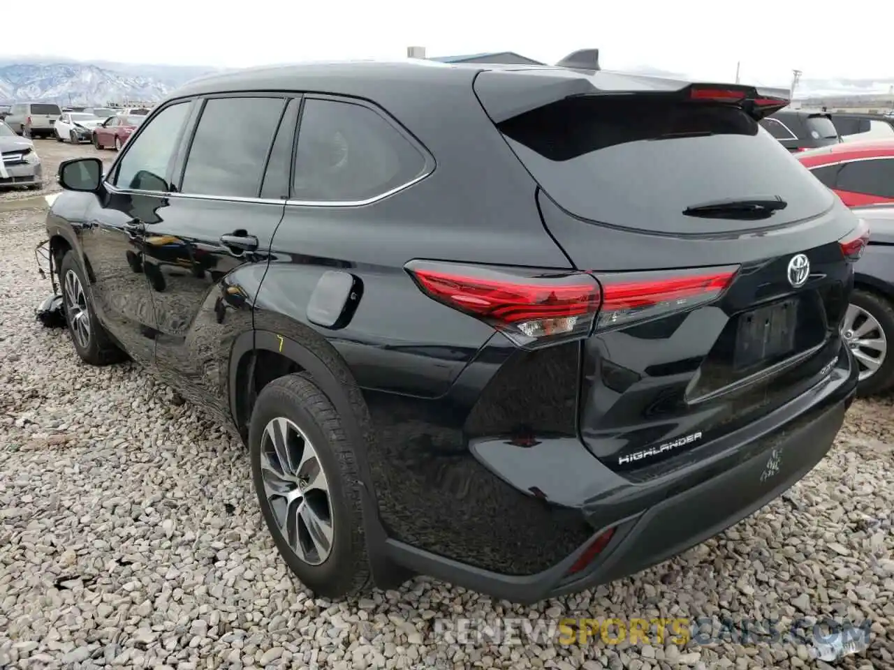 3 Photograph of a damaged car 5TDHZRBH5MS543167 TOYOTA HIGHLANDER 2021