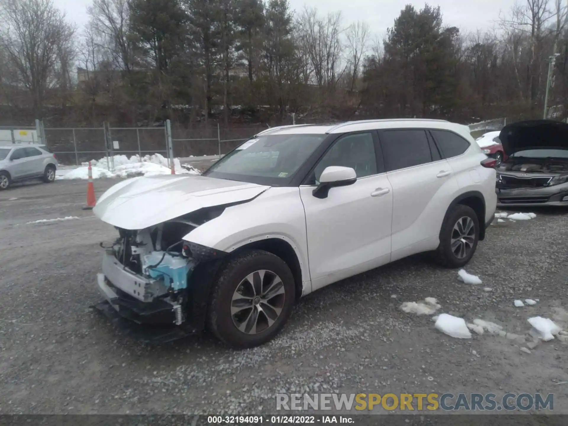 2 Photograph of a damaged car 5TDHZRBH5MS551463 TOYOTA HIGHLANDER 2021