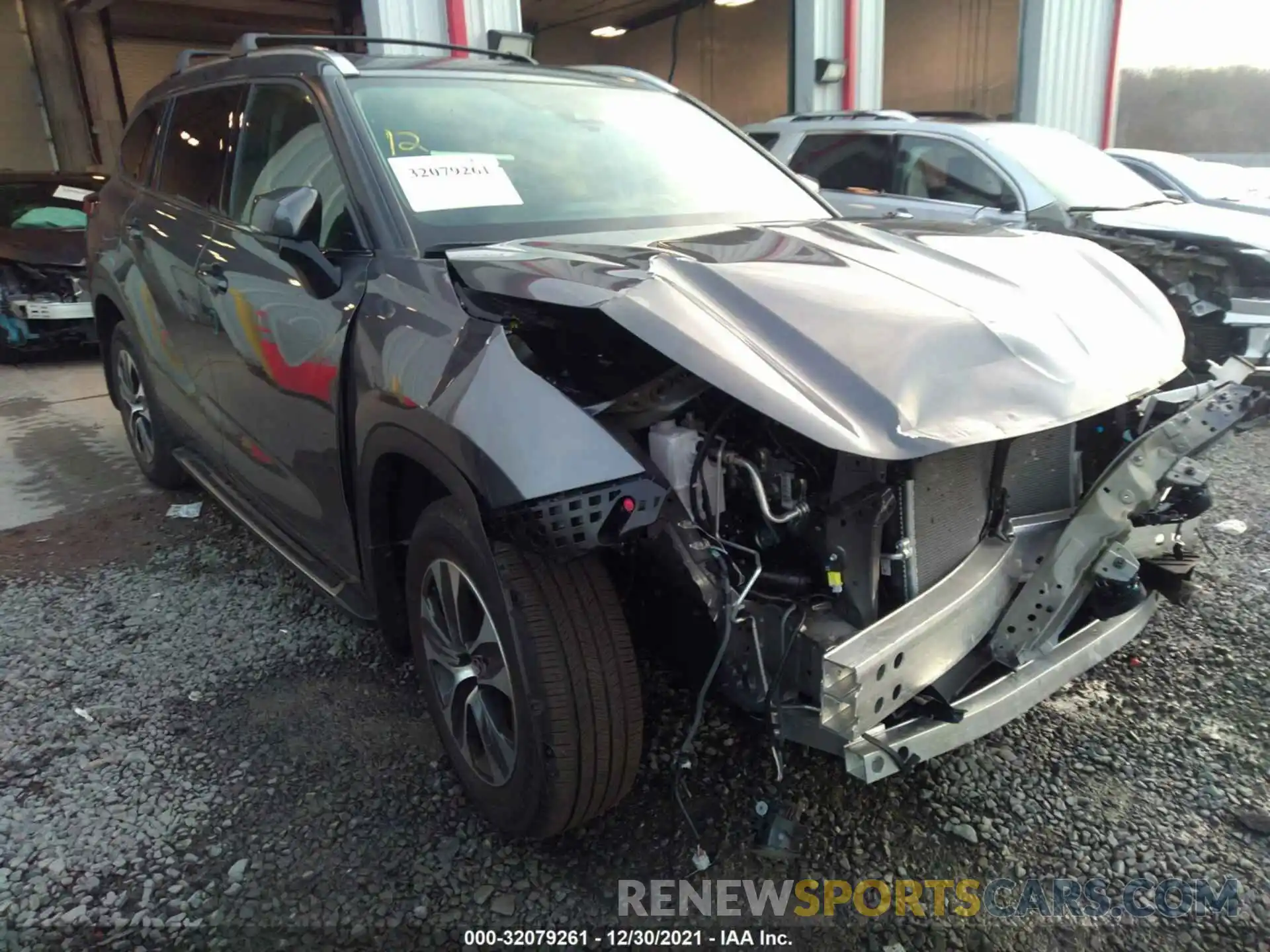 1 Photograph of a damaged car 5TDHZRBH5MS551768 TOYOTA HIGHLANDER 2021