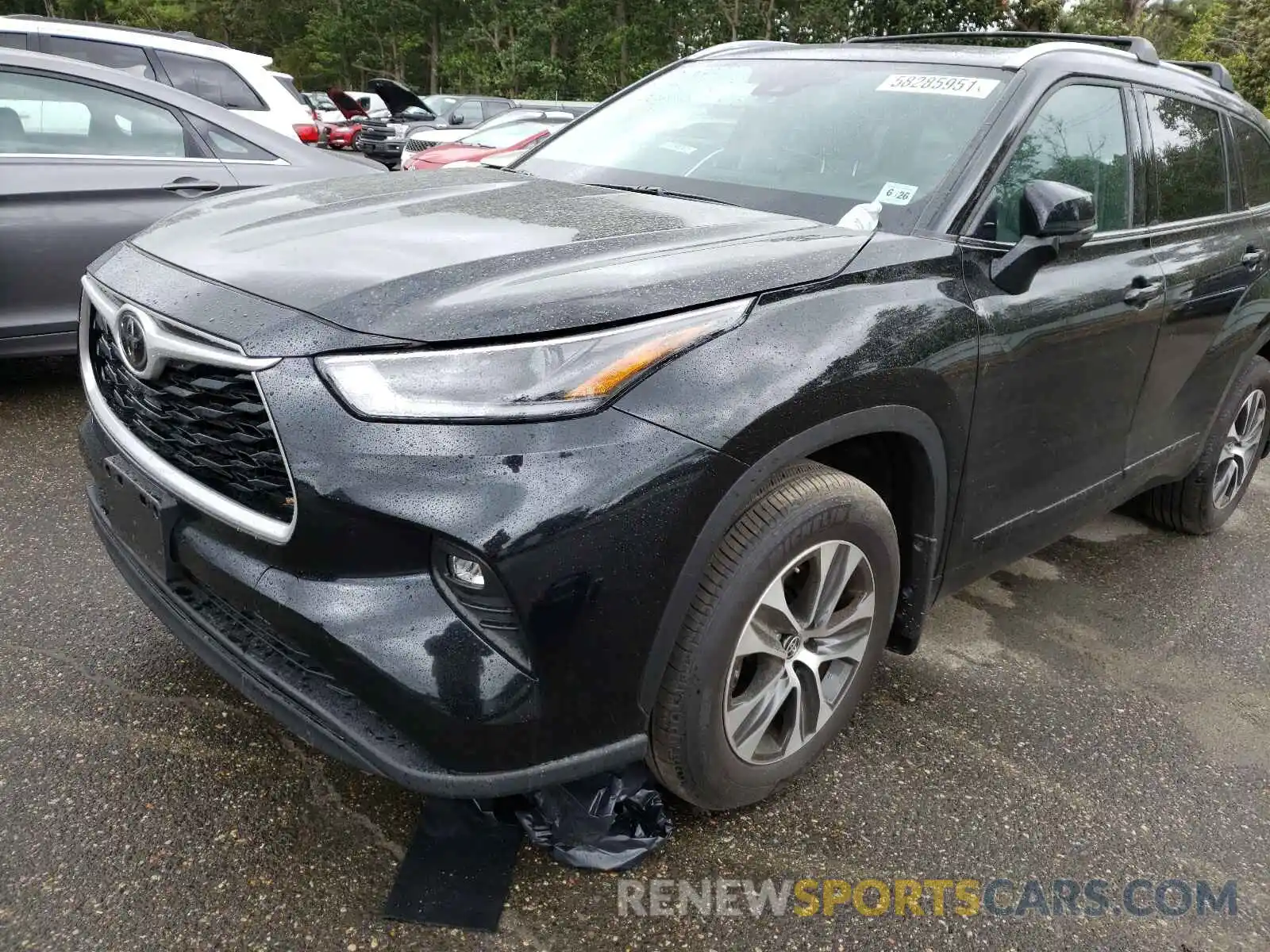 2 Photograph of a damaged car 5TDHZRBH6MS080343 TOYOTA HIGHLANDER 2021