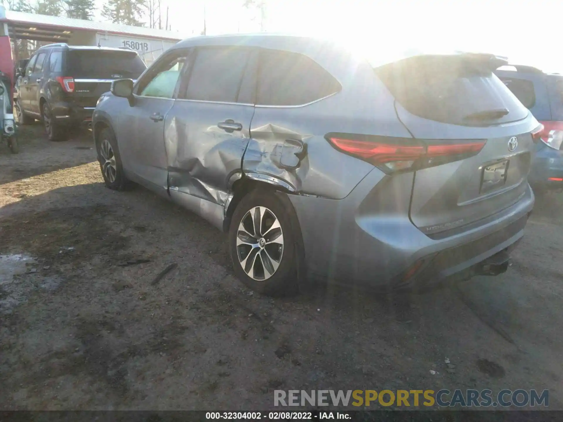 6 Photograph of a damaged car 5TDHZRBH6MS096817 TOYOTA HIGHLANDER 2021