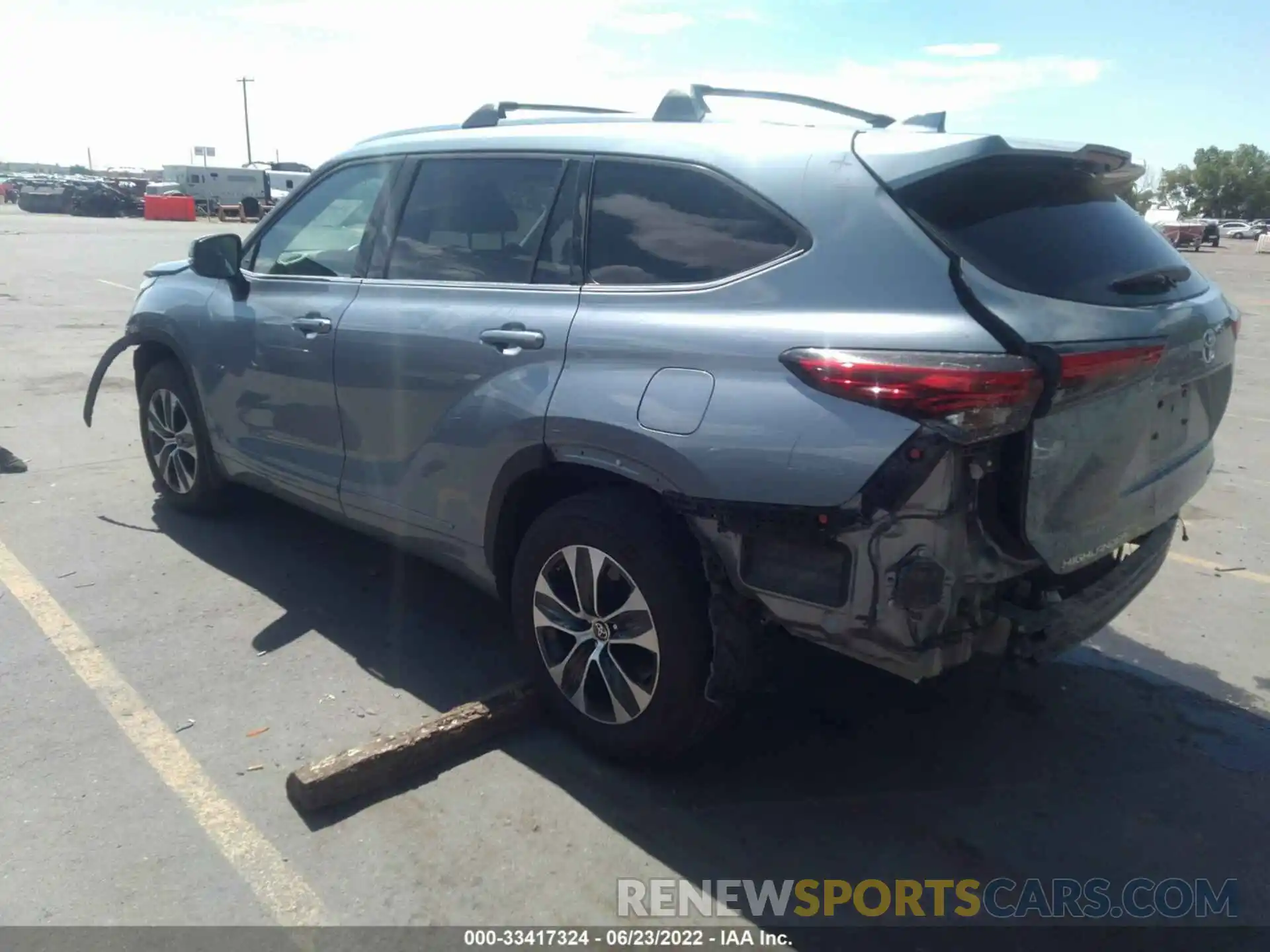 3 Photograph of a damaged car 5TDHZRBH7MS060859 TOYOTA HIGHLANDER 2021