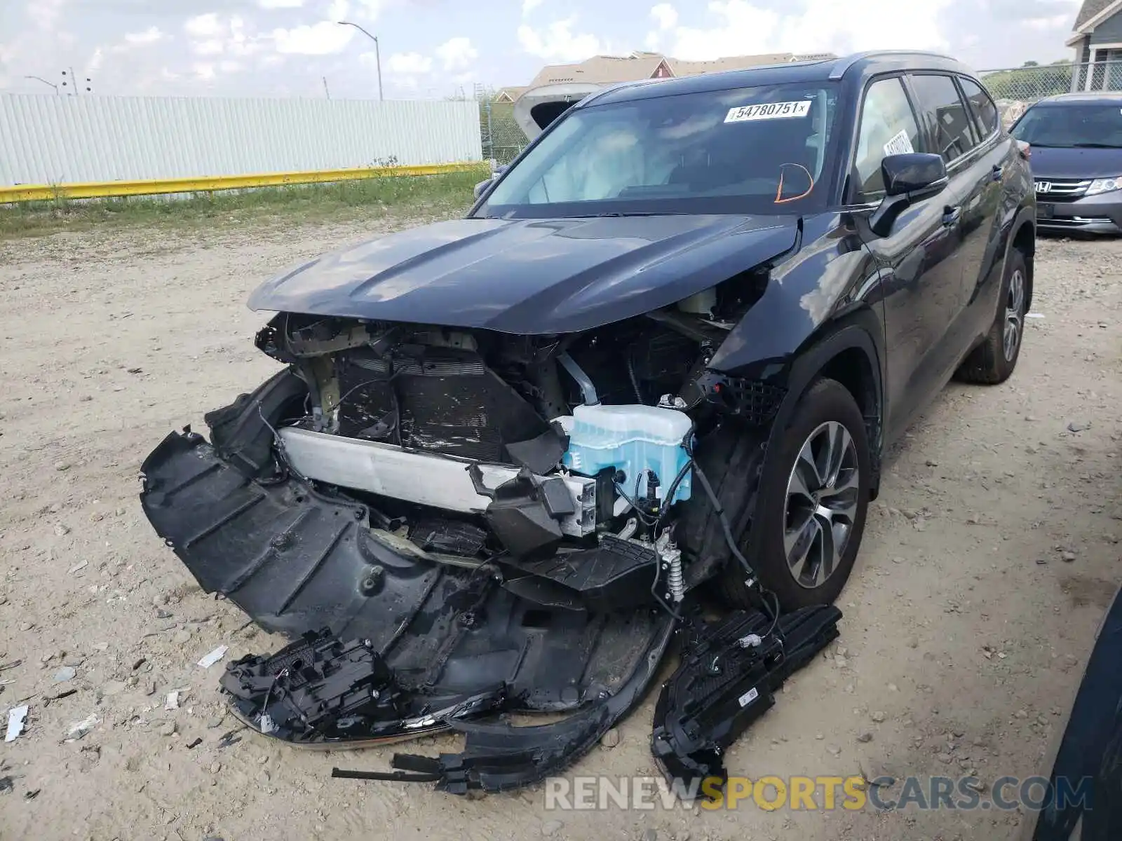 2 Photograph of a damaged car 5TDHZRBH8MS077038 TOYOTA HIGHLANDER 2021