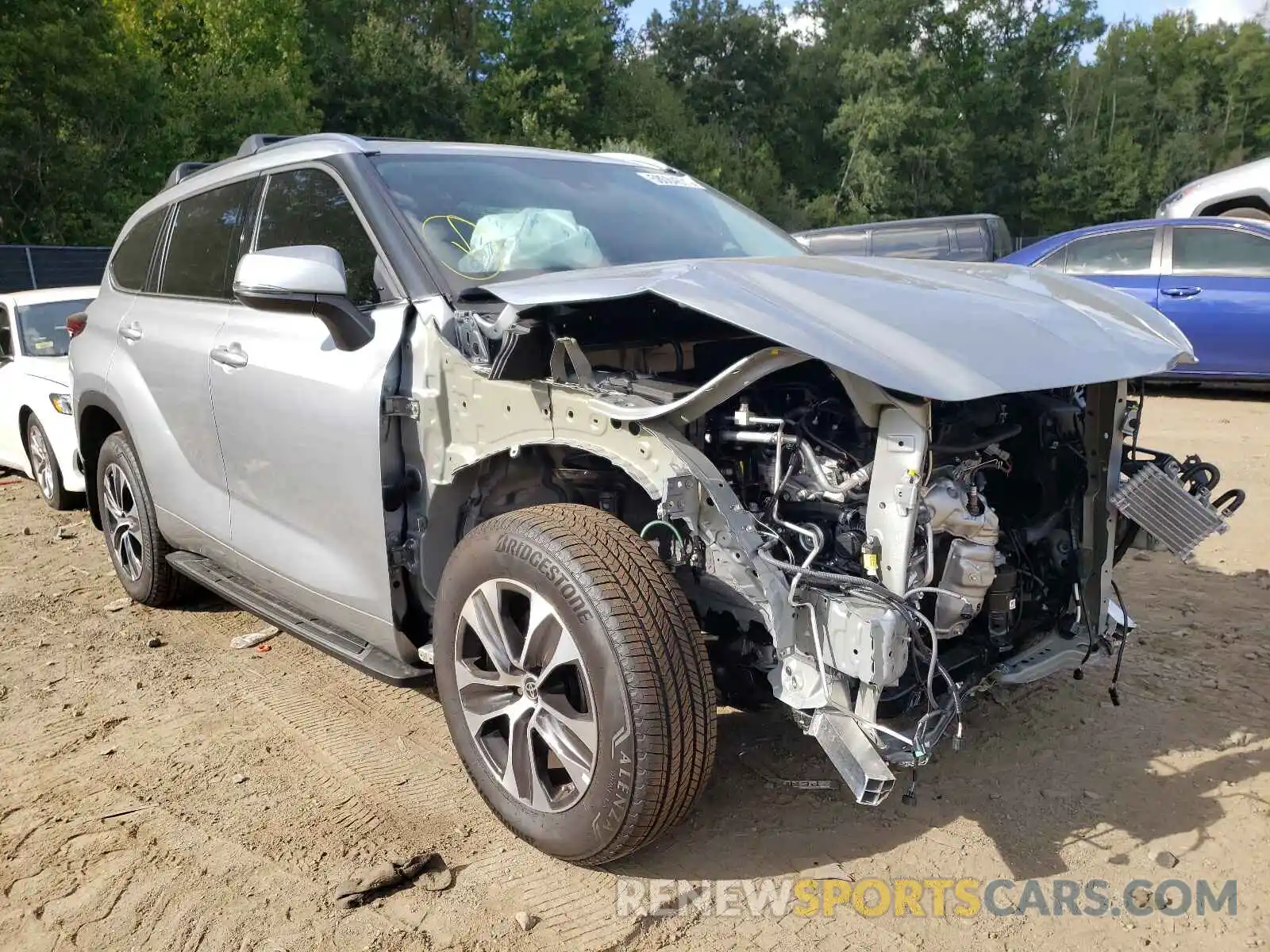 1 Photograph of a damaged car 5TDHZRBH9MS530082 TOYOTA HIGHLANDER 2021