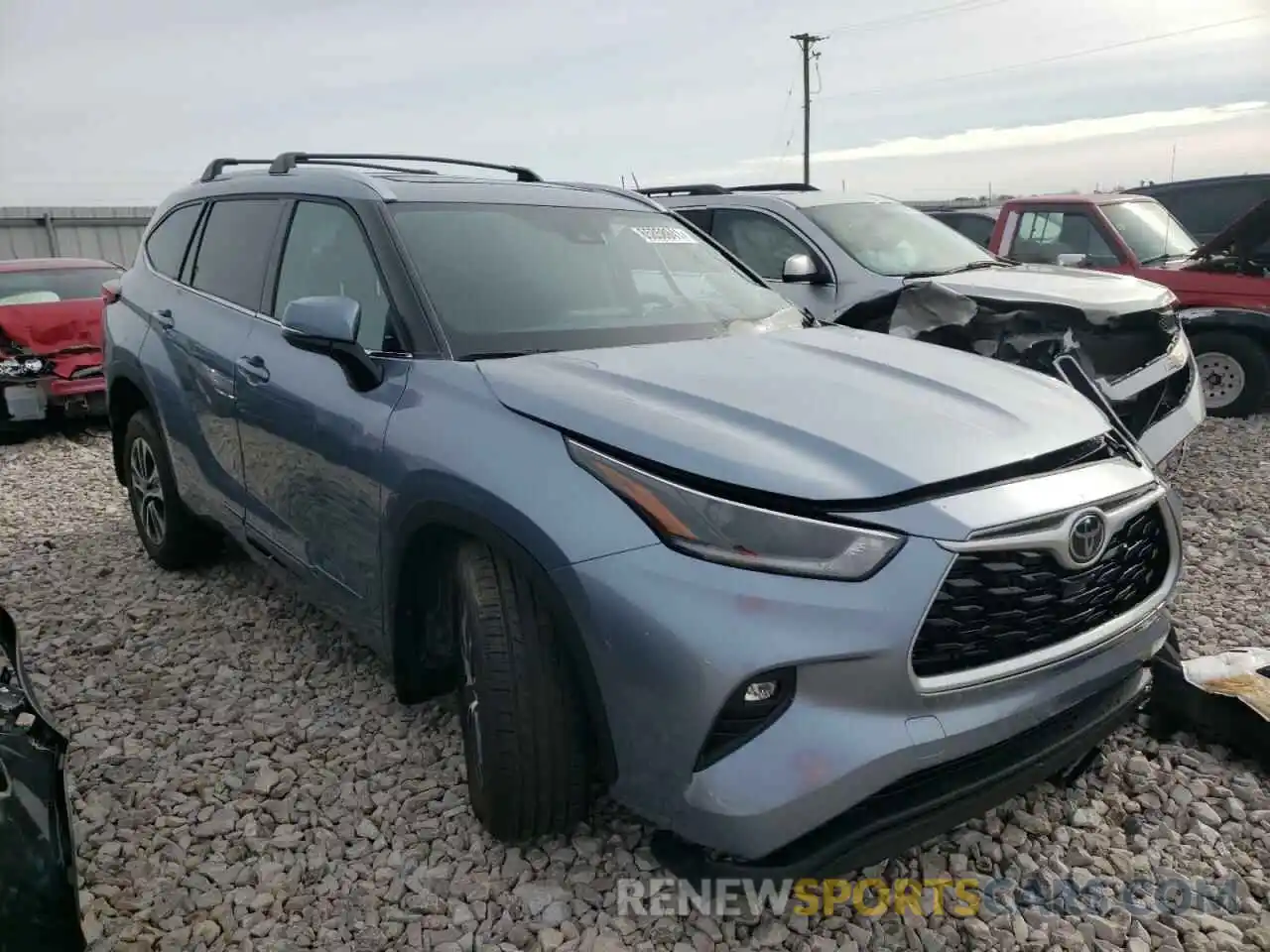 1 Photograph of a damaged car 5TDHZRBHXMS158865 TOYOTA HIGHLANDER 2021