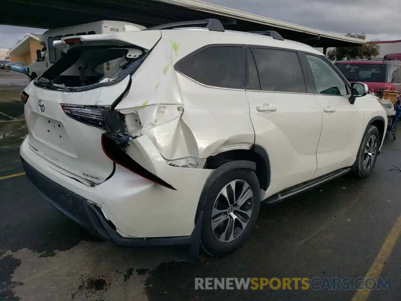 3 Photograph of a damaged car 5TDHZRBHXMS529247 TOYOTA HIGHLANDER 2021