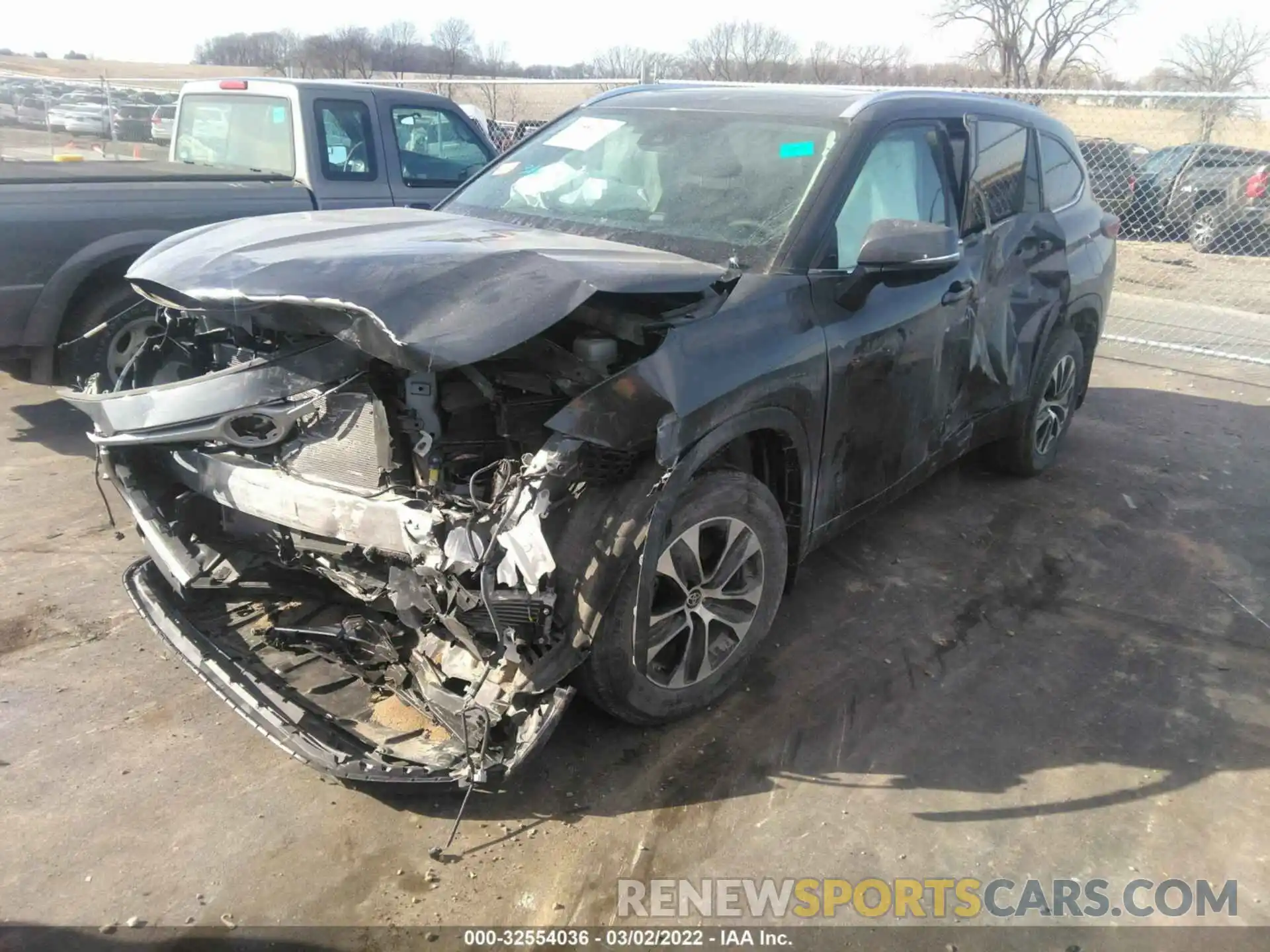 2 Photograph of a damaged car 5TDHZRBHXMS539101 TOYOTA HIGHLANDER 2021