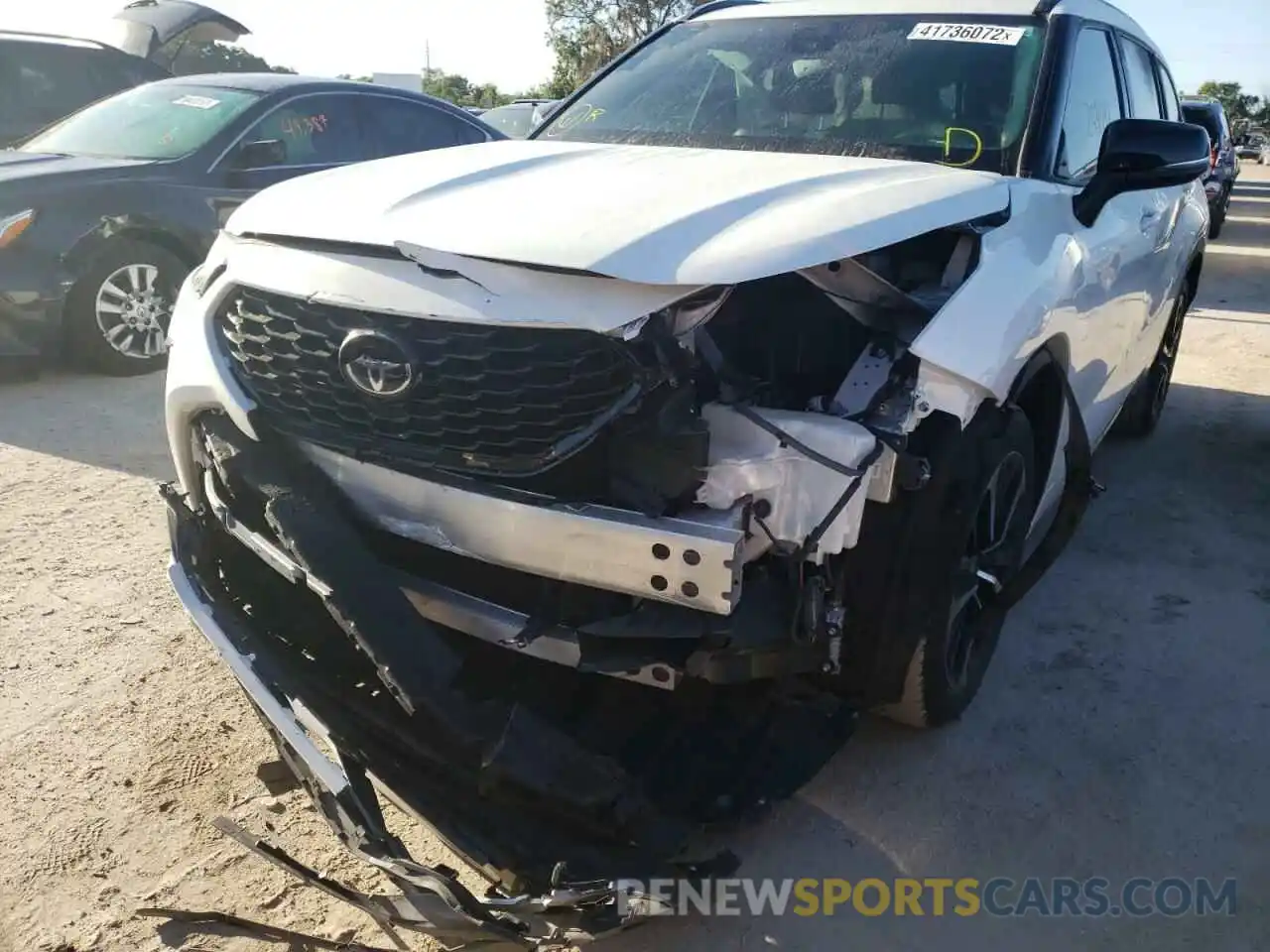 9 Photograph of a damaged car 5TDJZRAH0MS050001 TOYOTA HIGHLANDER 2021