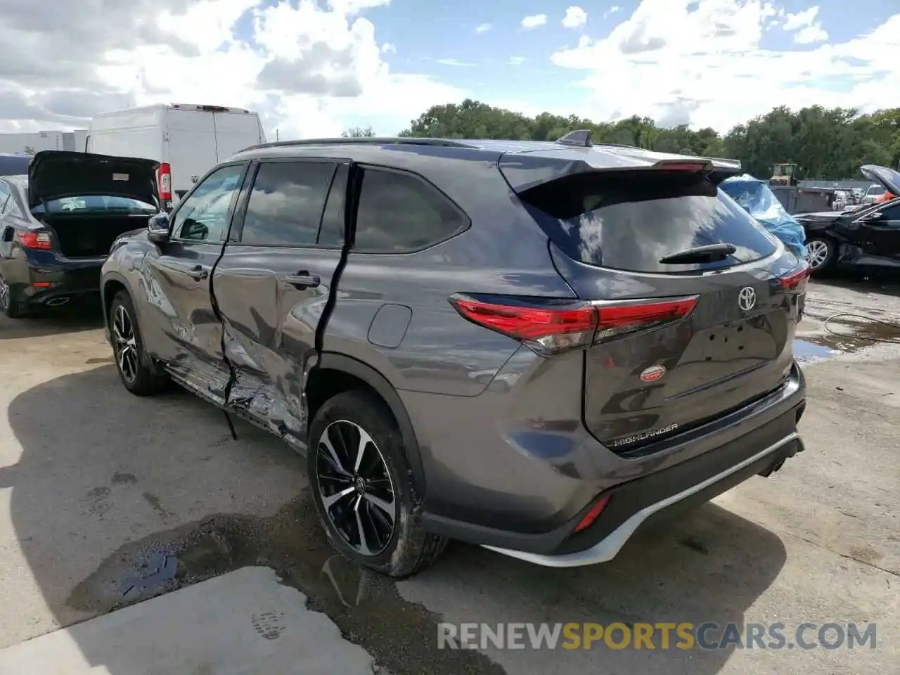 3 Photograph of a damaged car 5TDJZRAH8MS071727 TOYOTA HIGHLANDER 2021