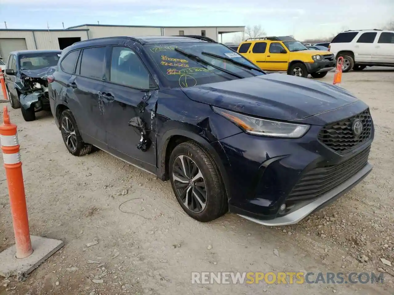 1 Photograph of a damaged car 5TDJZRBH0MS108462 TOYOTA HIGHLANDER 2021