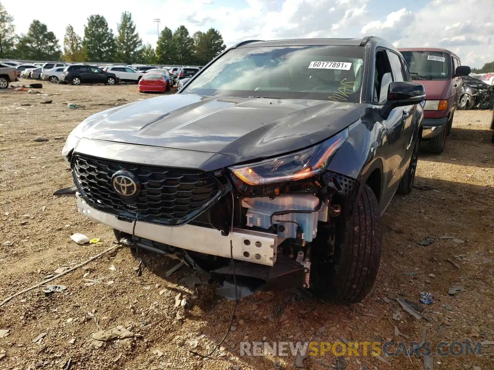 2 Photograph of a damaged car 5TDJZRBH0MS129103 TOYOTA HIGHLANDER 2021