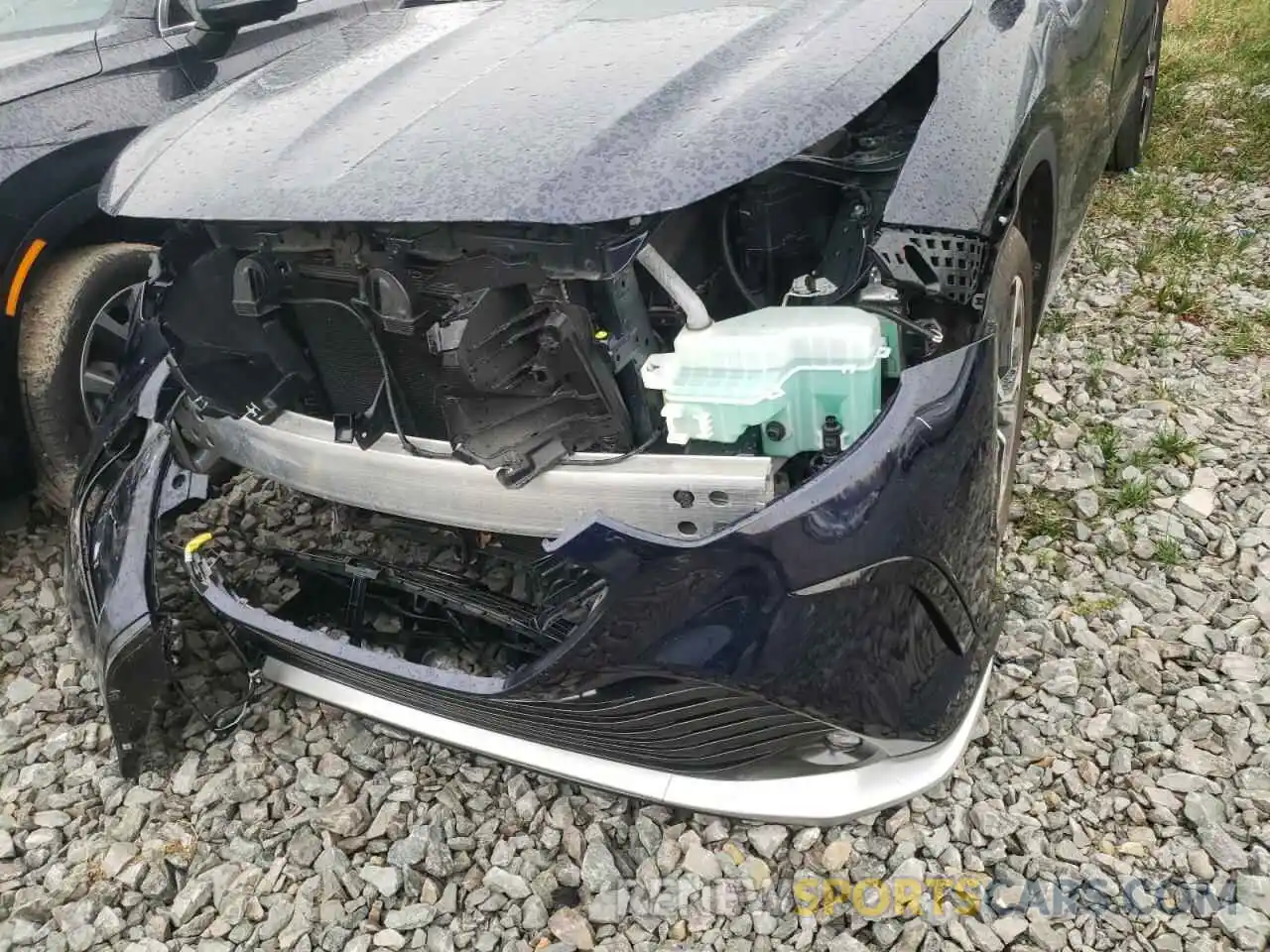 9 Photograph of a damaged car 5TDJZRBH1MS062740 TOYOTA HIGHLANDER 2021