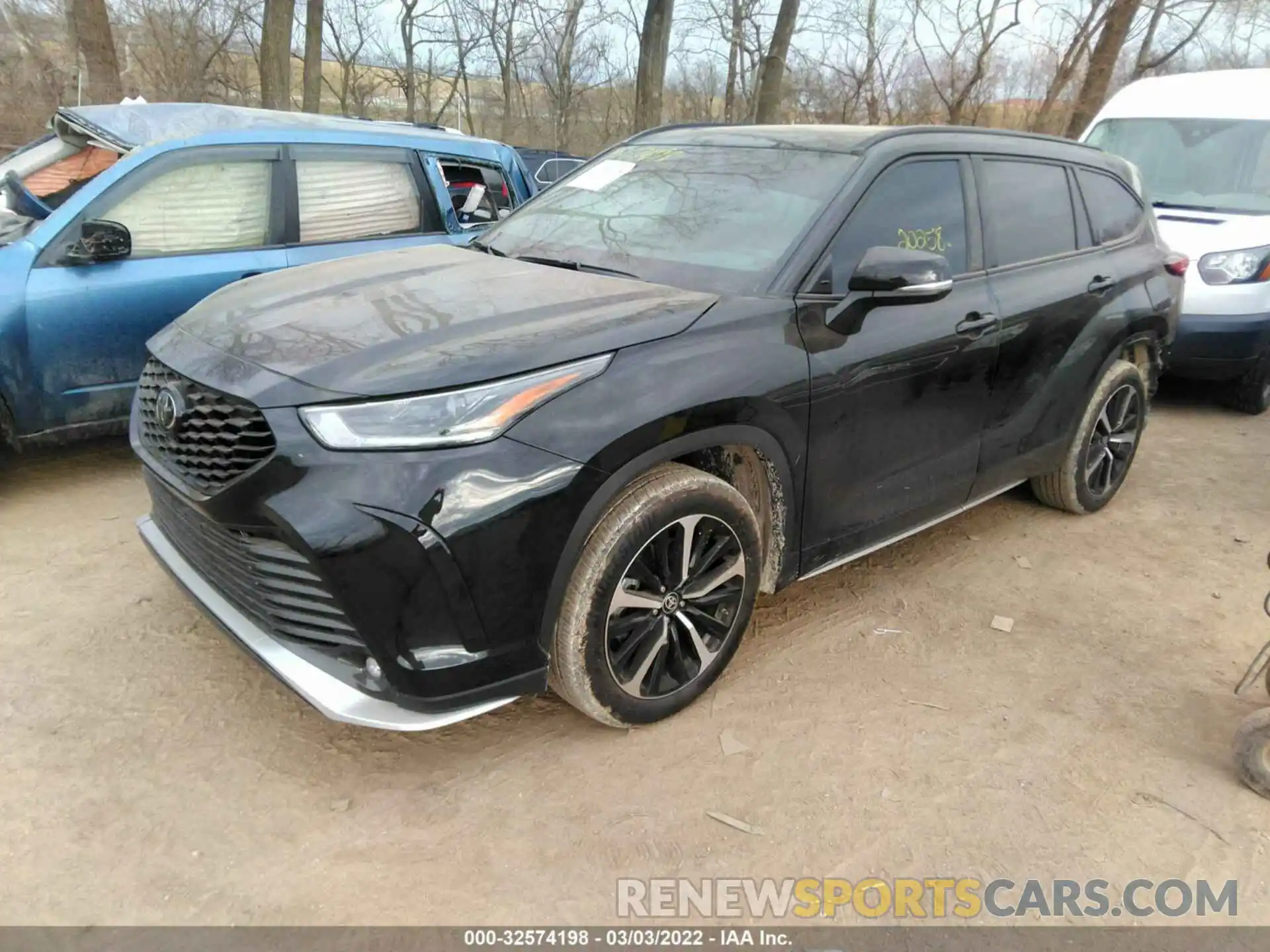 2 Photograph of a damaged car 5TDJZRBH1MS068795 TOYOTA HIGHLANDER 2021