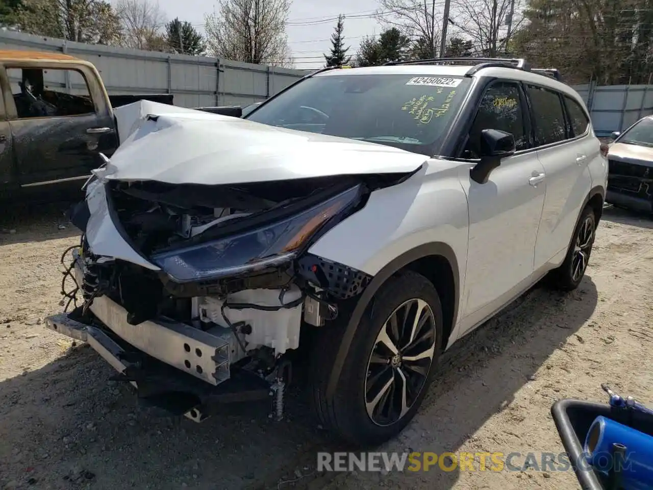 2 Photograph of a damaged car 5TDJZRBH2MS071849 TOYOTA HIGHLANDER 2021