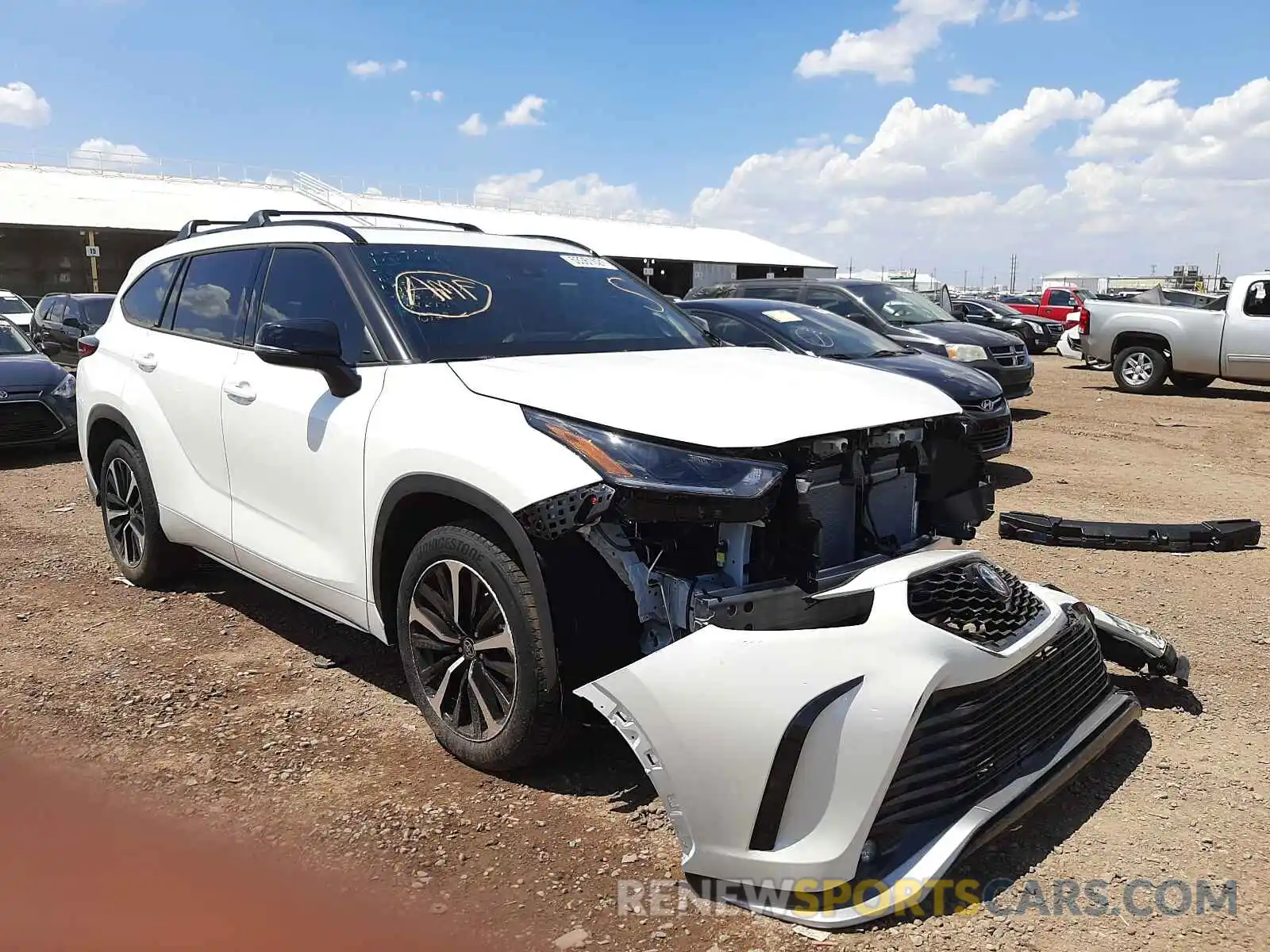 1 Photograph of a damaged car 5TDJZRBH2MS126929 TOYOTA HIGHLANDER 2021