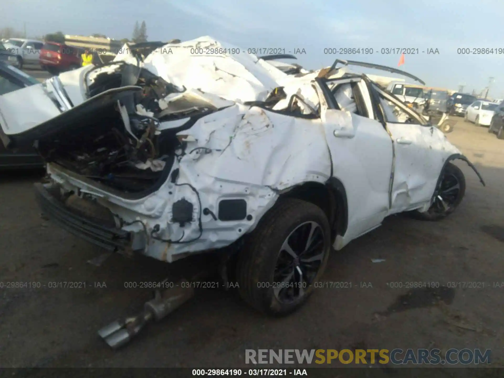 4 Photograph of a damaged car 5TDJZRBH3MS069396 TOYOTA HIGHLANDER 2021