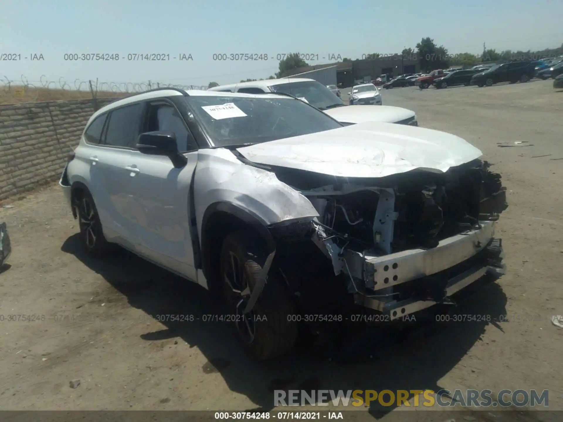 1 Photograph of a damaged car 5TDJZRBH3MS084626 TOYOTA HIGHLANDER 2021