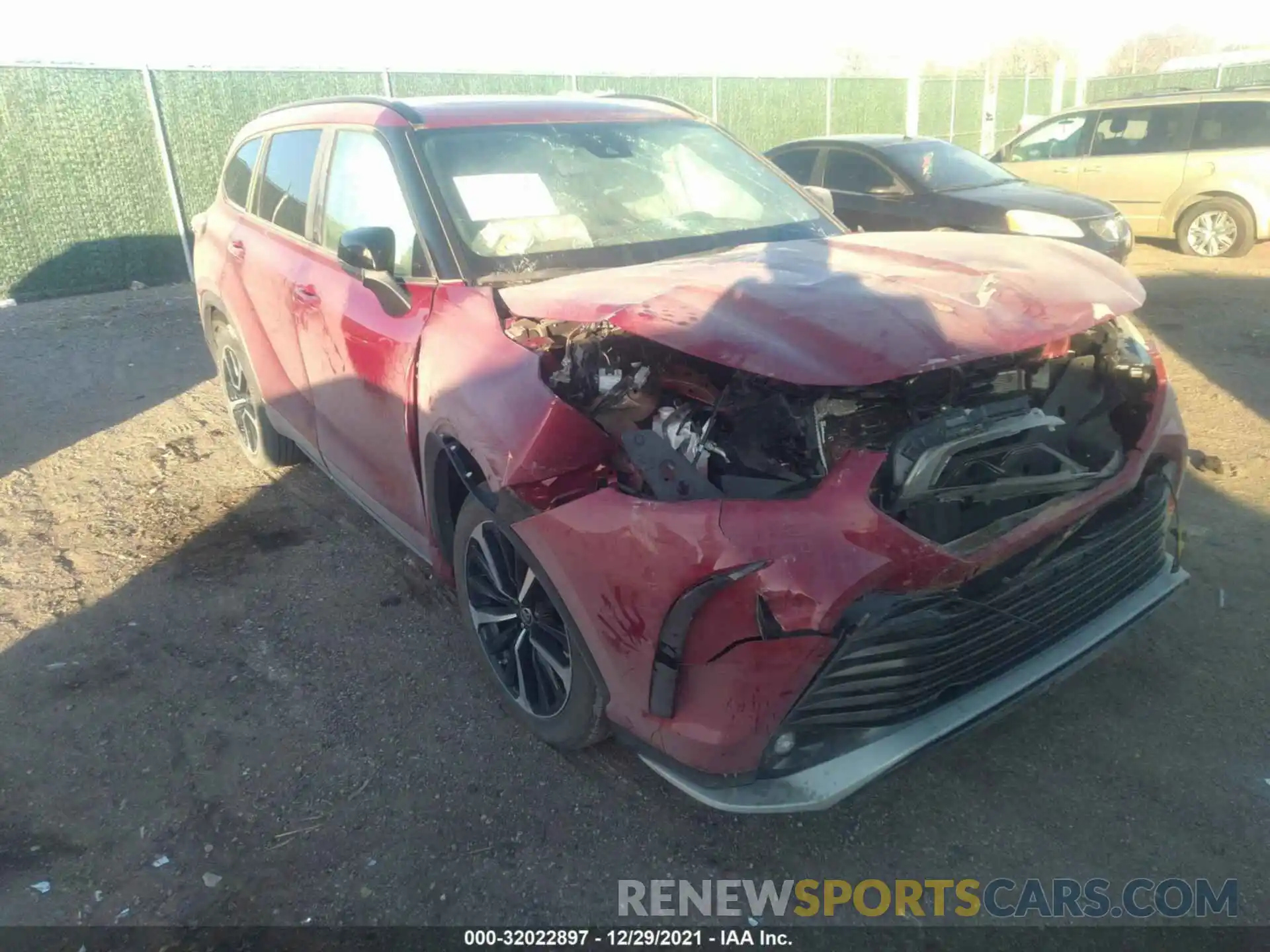 1 Photograph of a damaged car 5TDJZRBH3MS100579 TOYOTA HIGHLANDER 2021