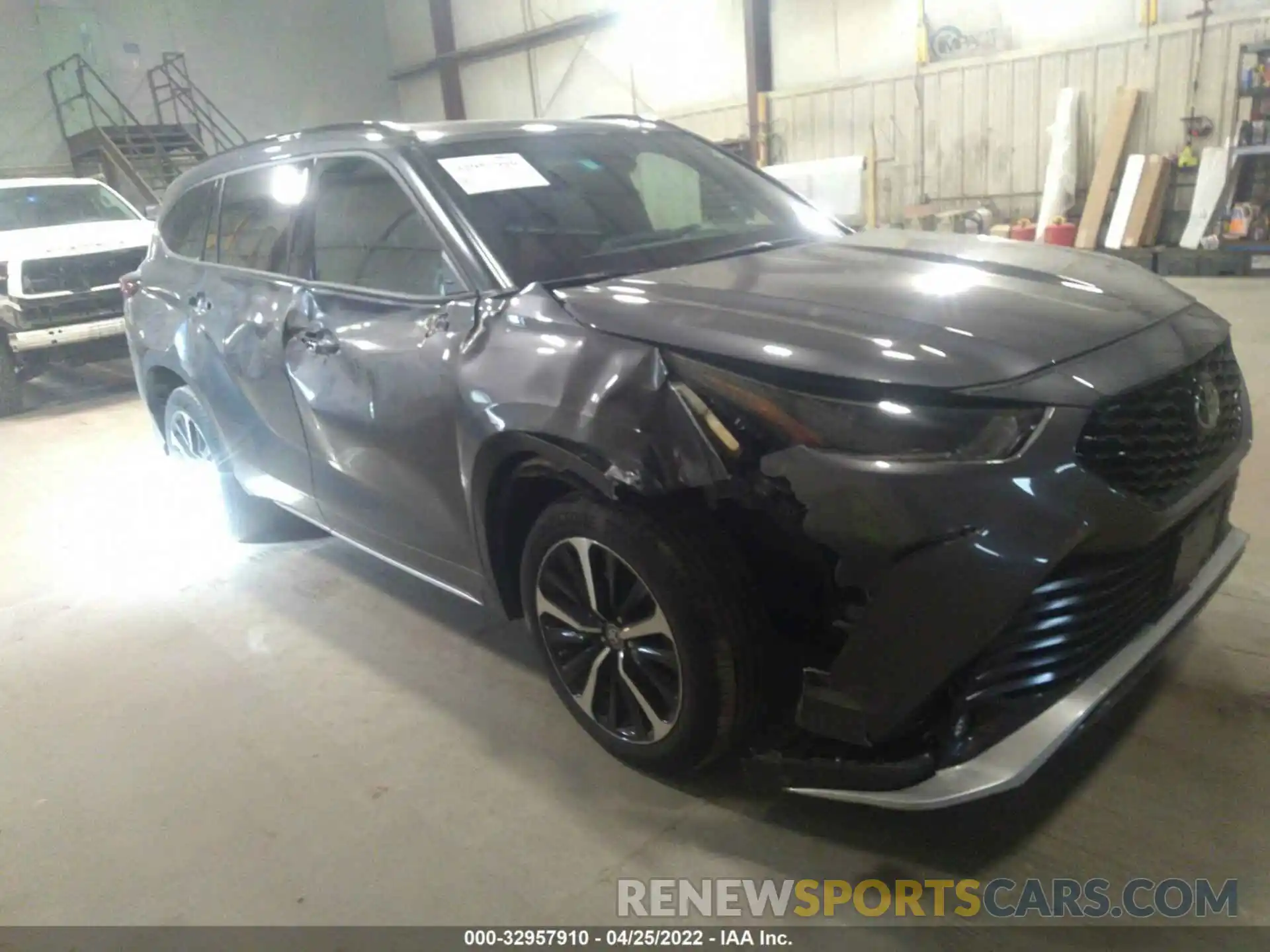 6 Photograph of a damaged car 5TDJZRBH7MS088825 TOYOTA HIGHLANDER 2021