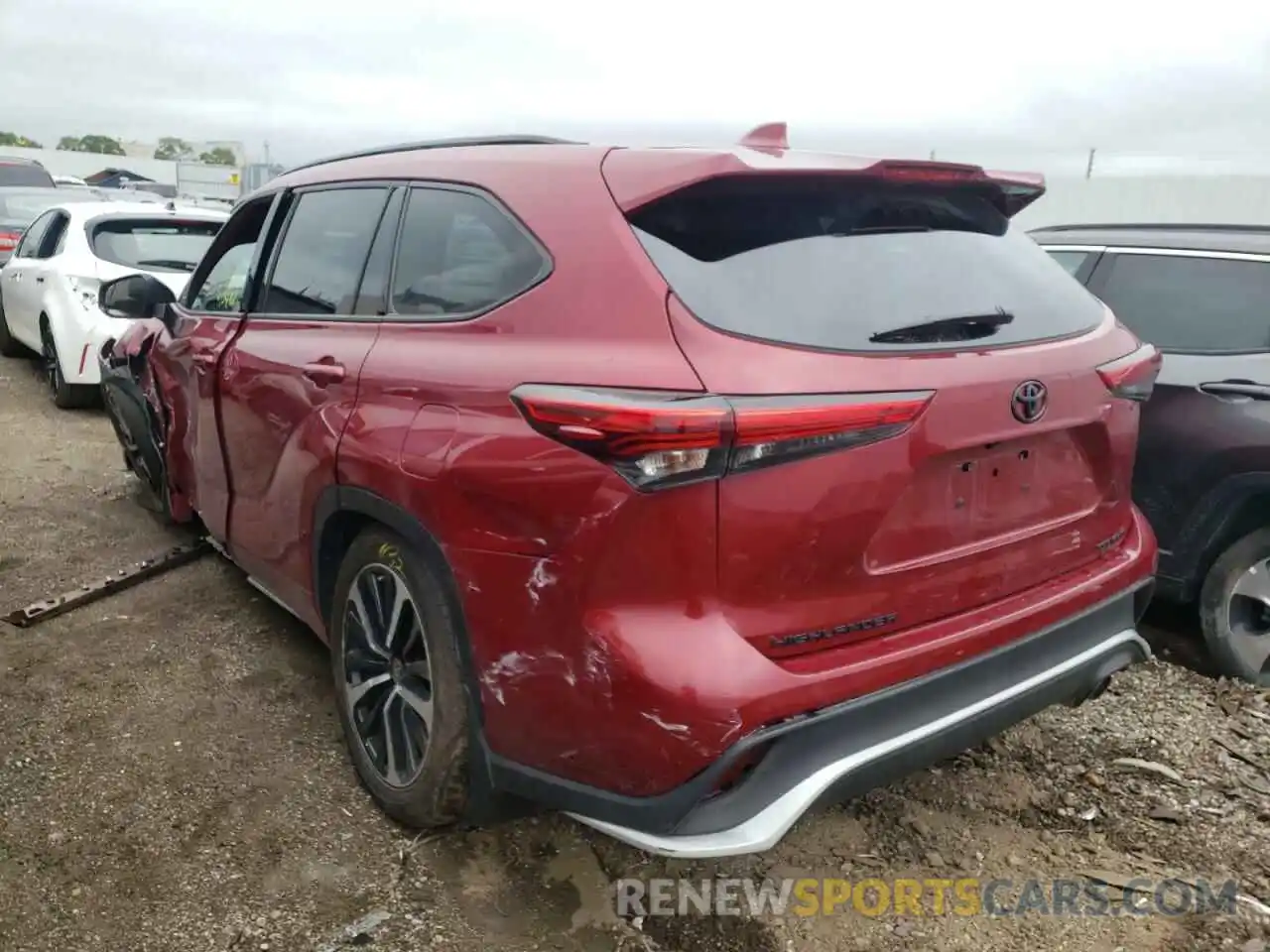 3 Photograph of a damaged car 5TDJZRBH8MS147171 TOYOTA HIGHLANDER 2021