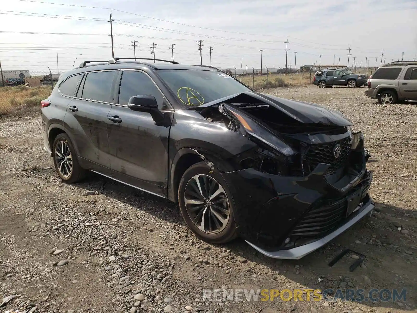 1 Photograph of a damaged car 5TDJZRBH9MS061769 TOYOTA HIGHLANDER 2021