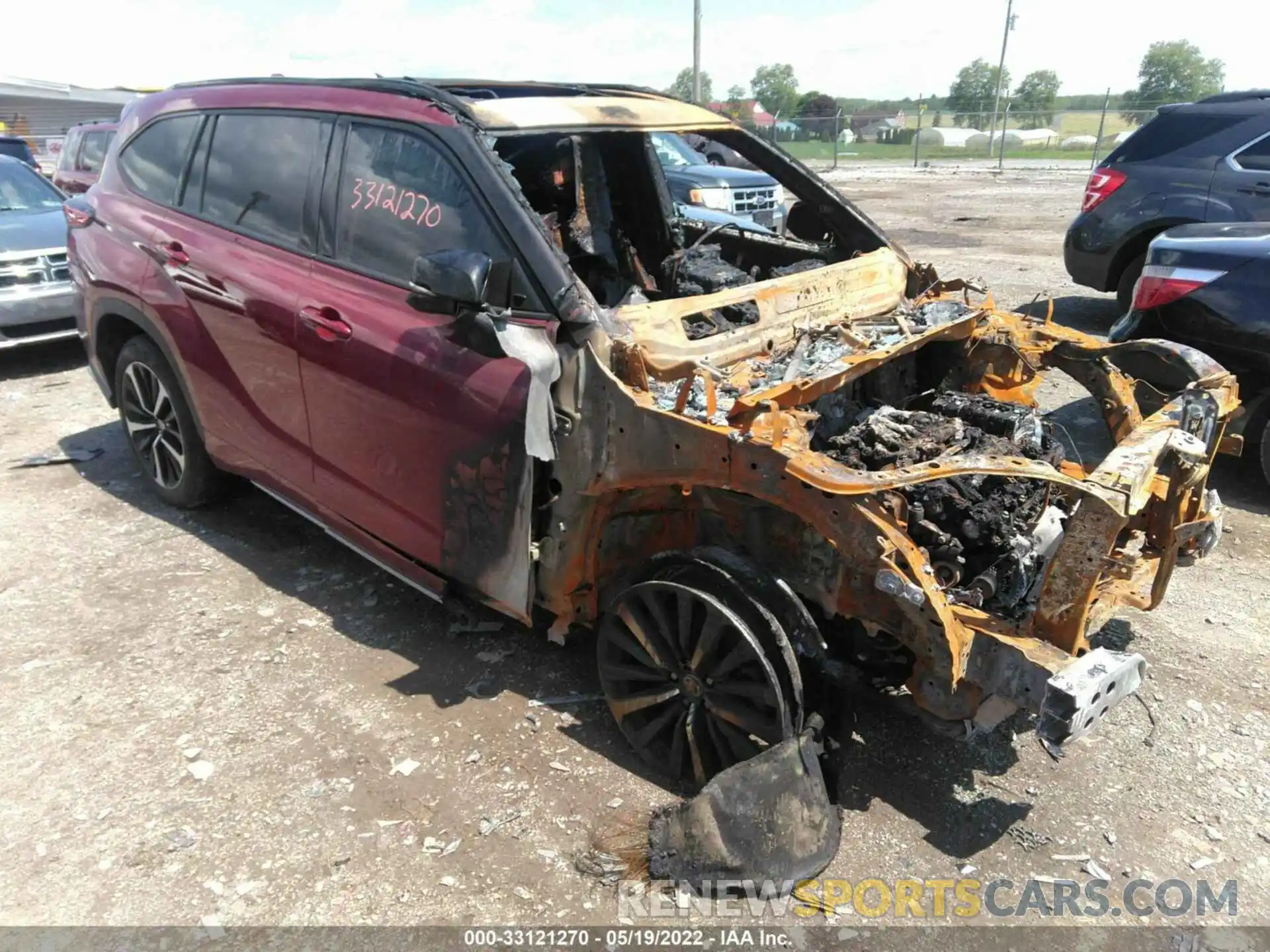 1 Photograph of a damaged car 5TDJZRBH9MS092973 TOYOTA HIGHLANDER 2021