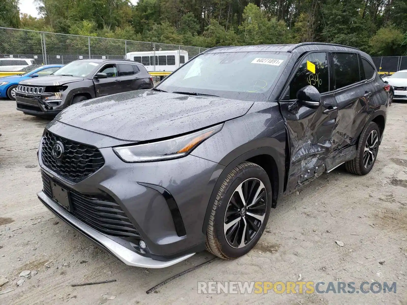 2 Photograph of a damaged car 5TDJZRBH9MS117158 TOYOTA HIGHLANDER 2021