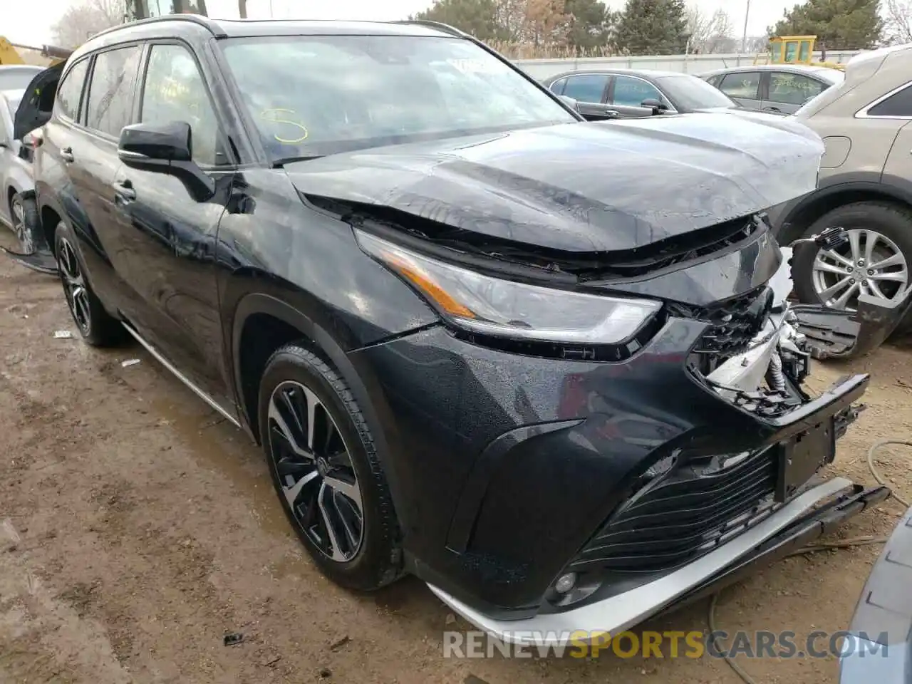 1 Photograph of a damaged car 5TDJZRBH9MS119136 TOYOTA HIGHLANDER 2021