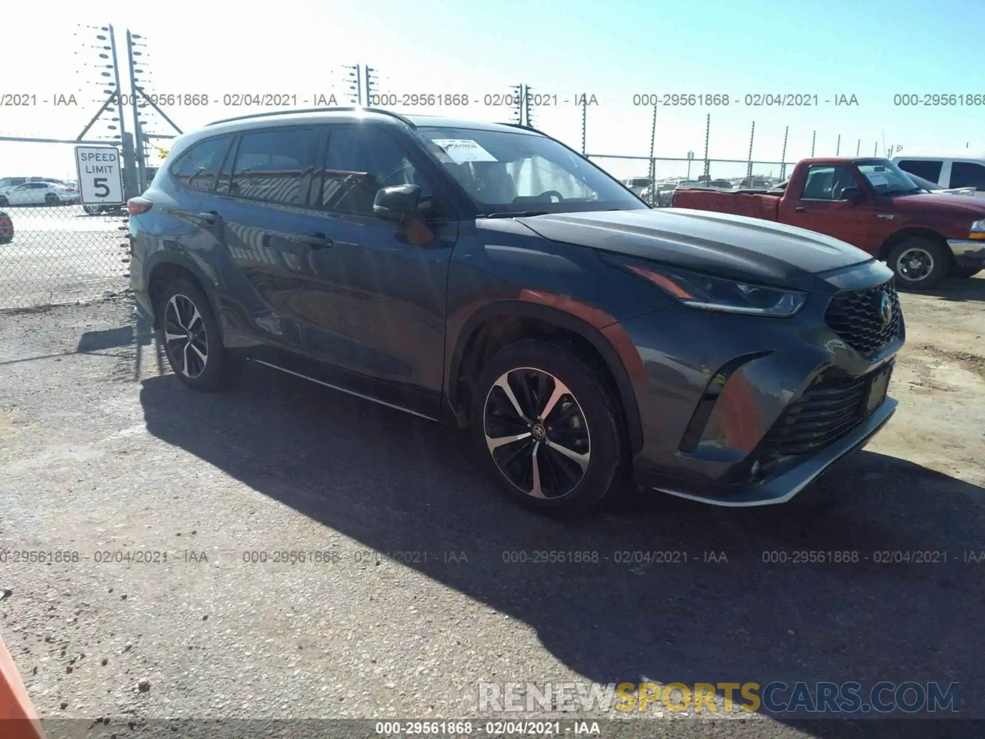 1 Photograph of a damaged car 5TDLZRAH1MS033328 TOYOTA HIGHLANDER 2021