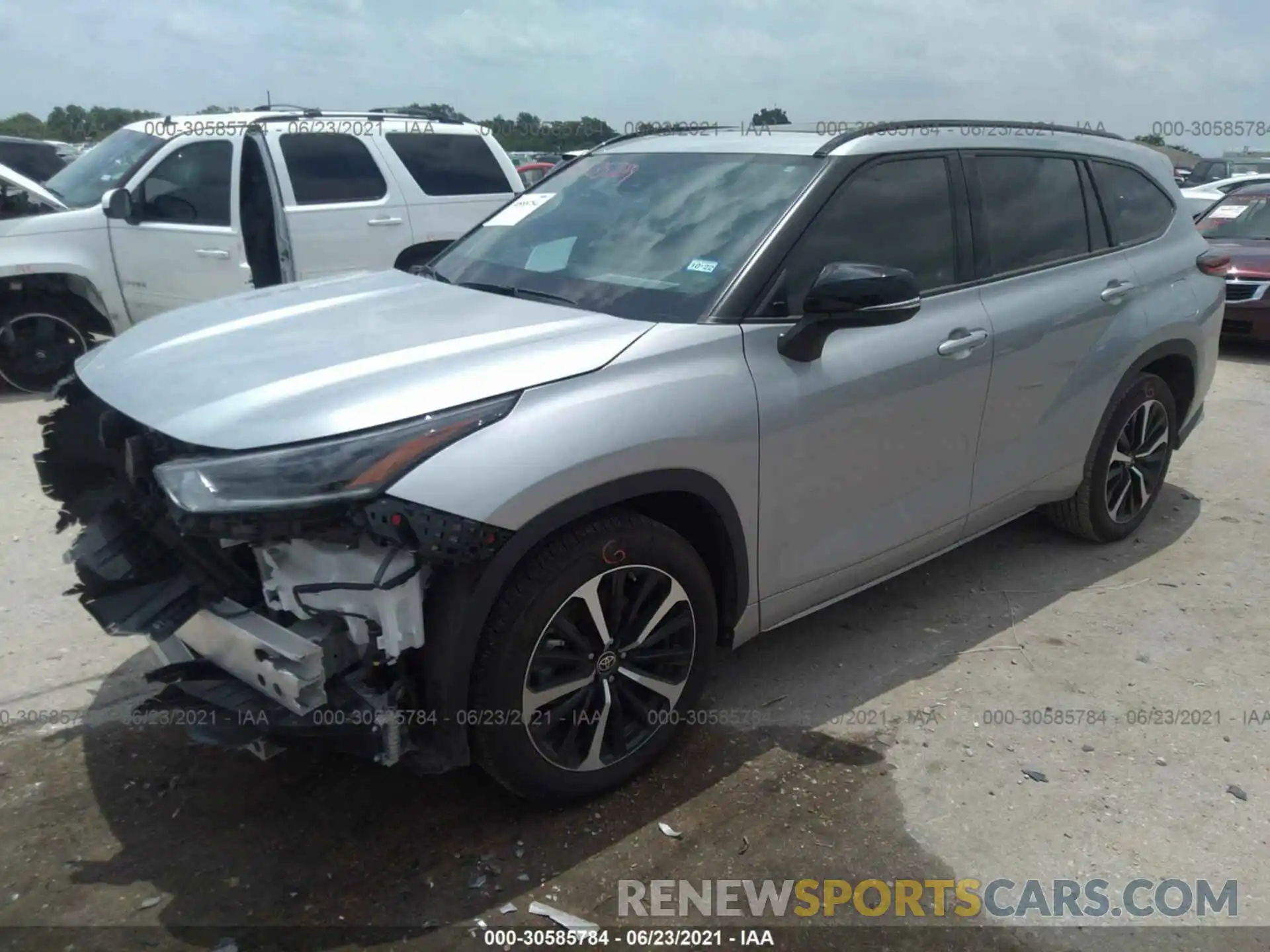 2 Photograph of a damaged car 5TDLZRAH1MS035497 TOYOTA HIGHLANDER 2021