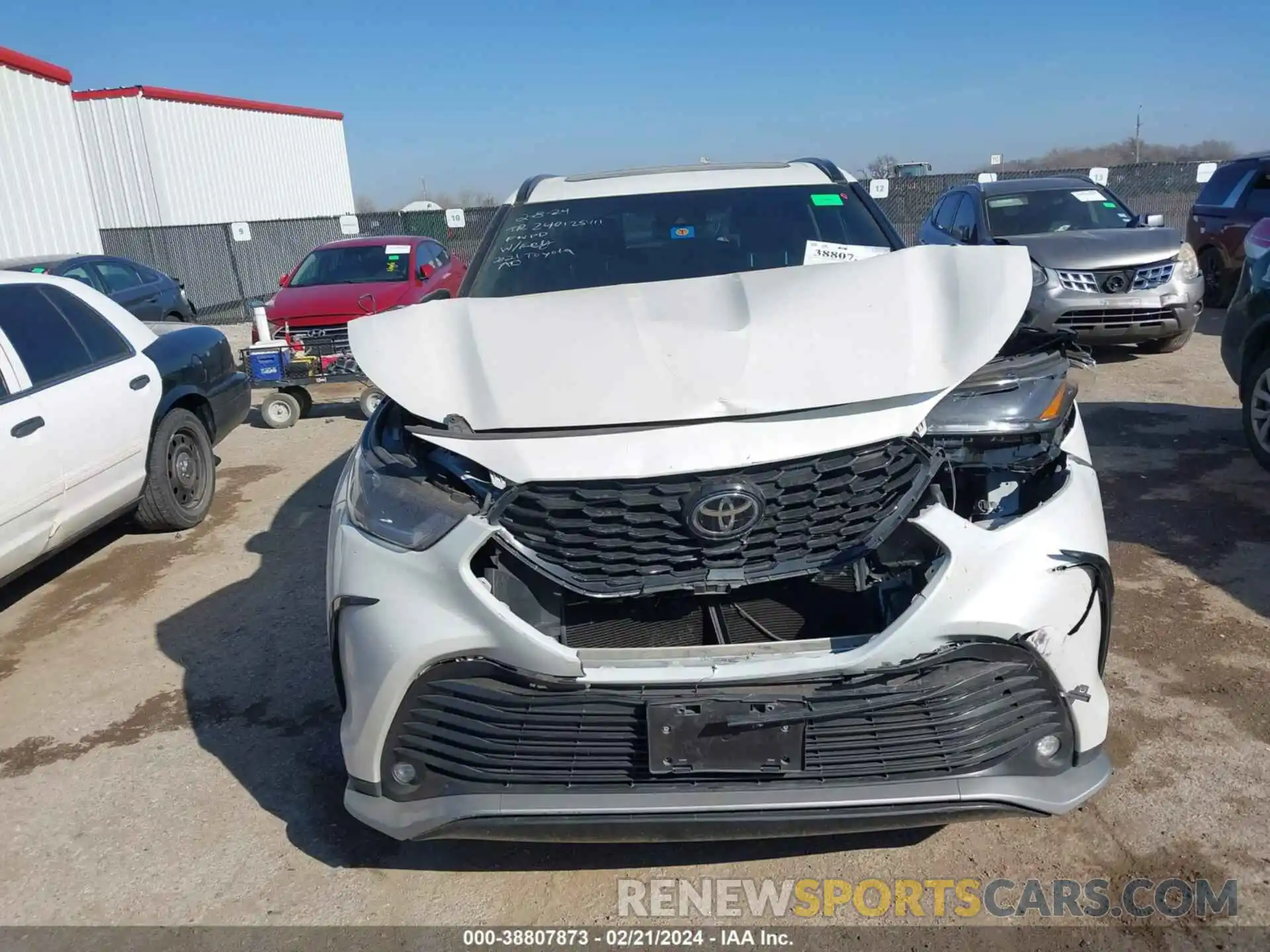 12 Photograph of a damaged car 5TDLZRAH1MS035516 TOYOTA HIGHLANDER 2021