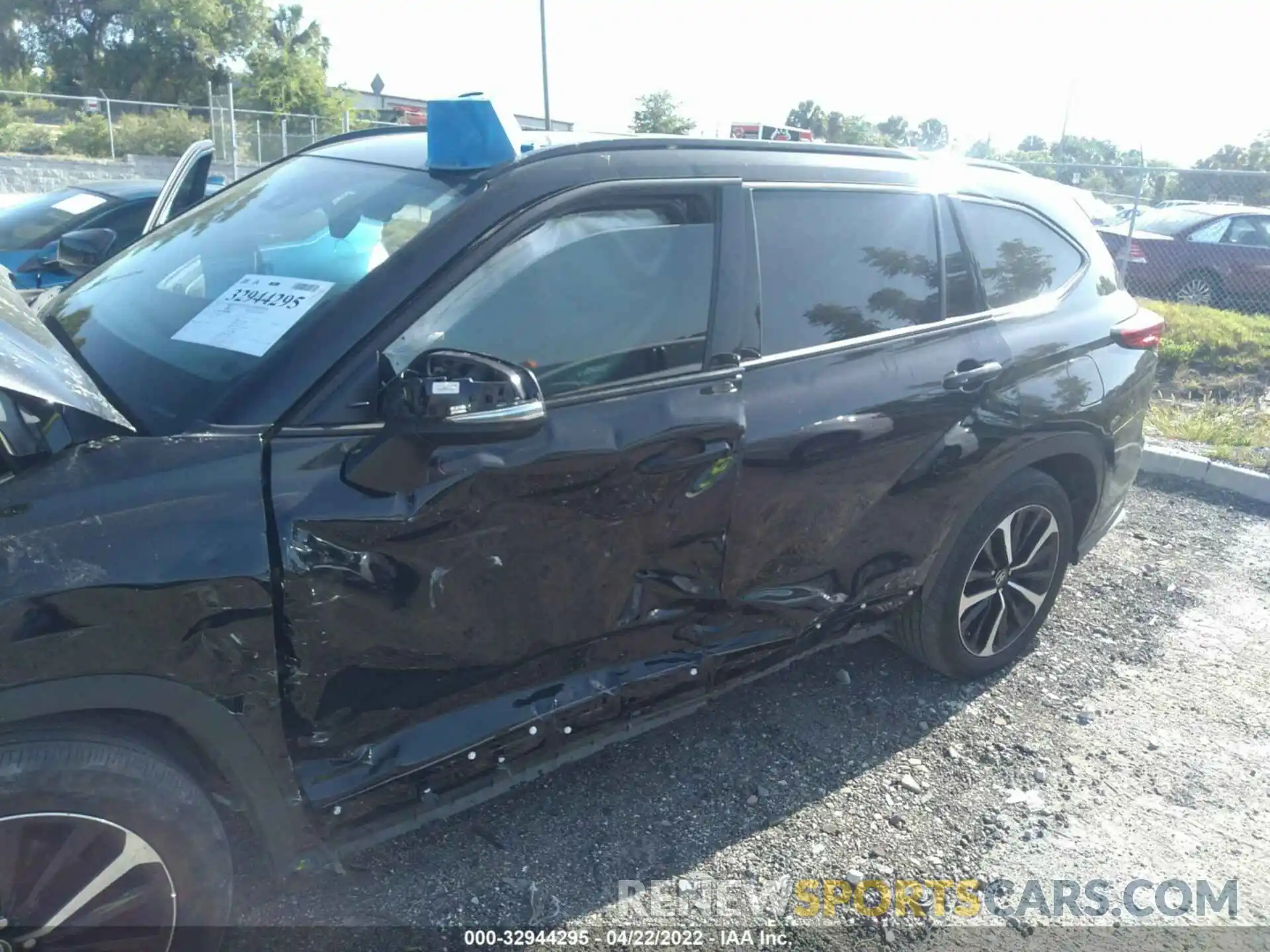 6 Photograph of a damaged car 5TDLZRAH1MS042966 TOYOTA HIGHLANDER 2021