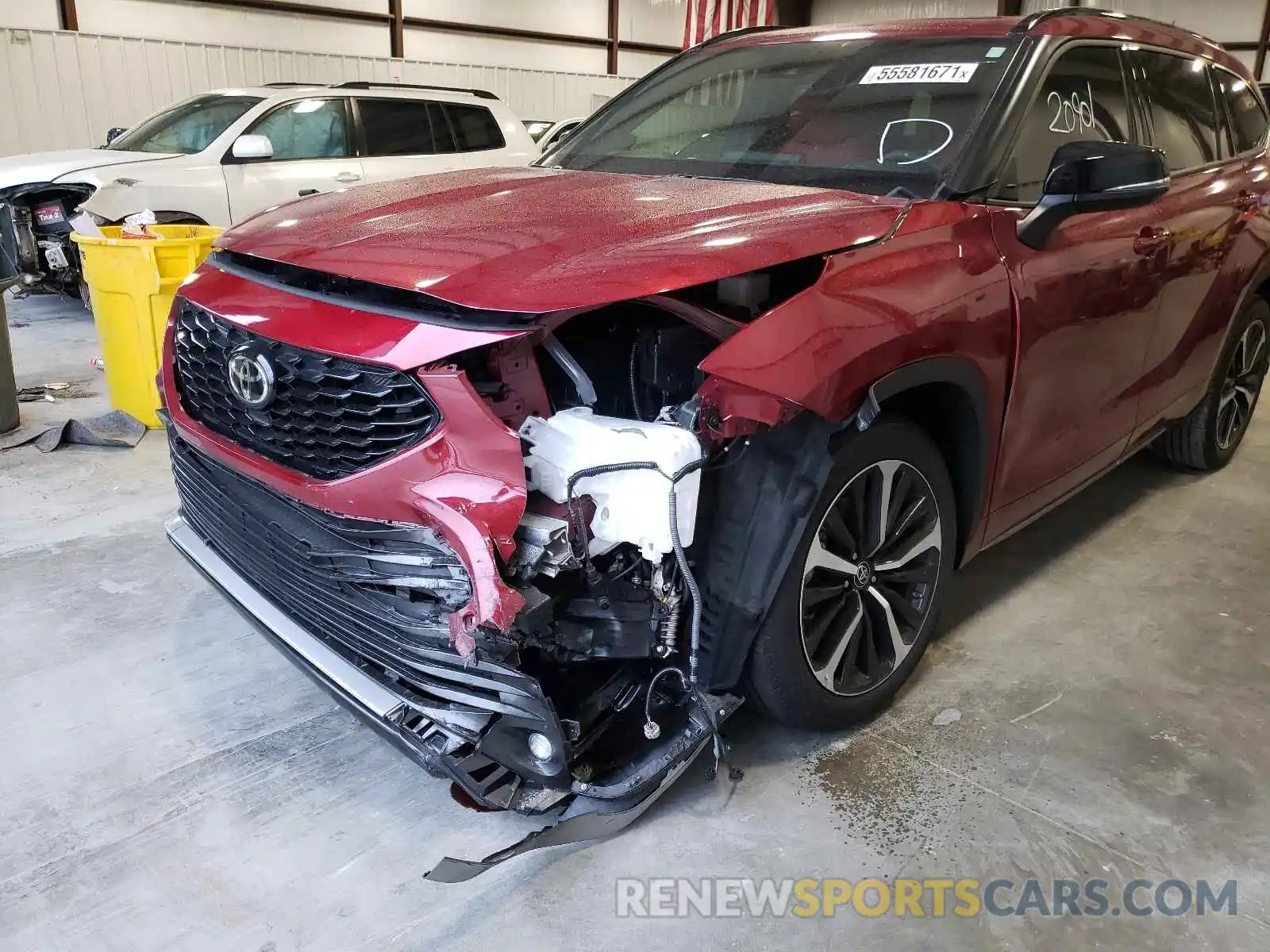 9 Photograph of a damaged car 5TDLZRAH1MS045883 TOYOTA HIGHLANDER 2021