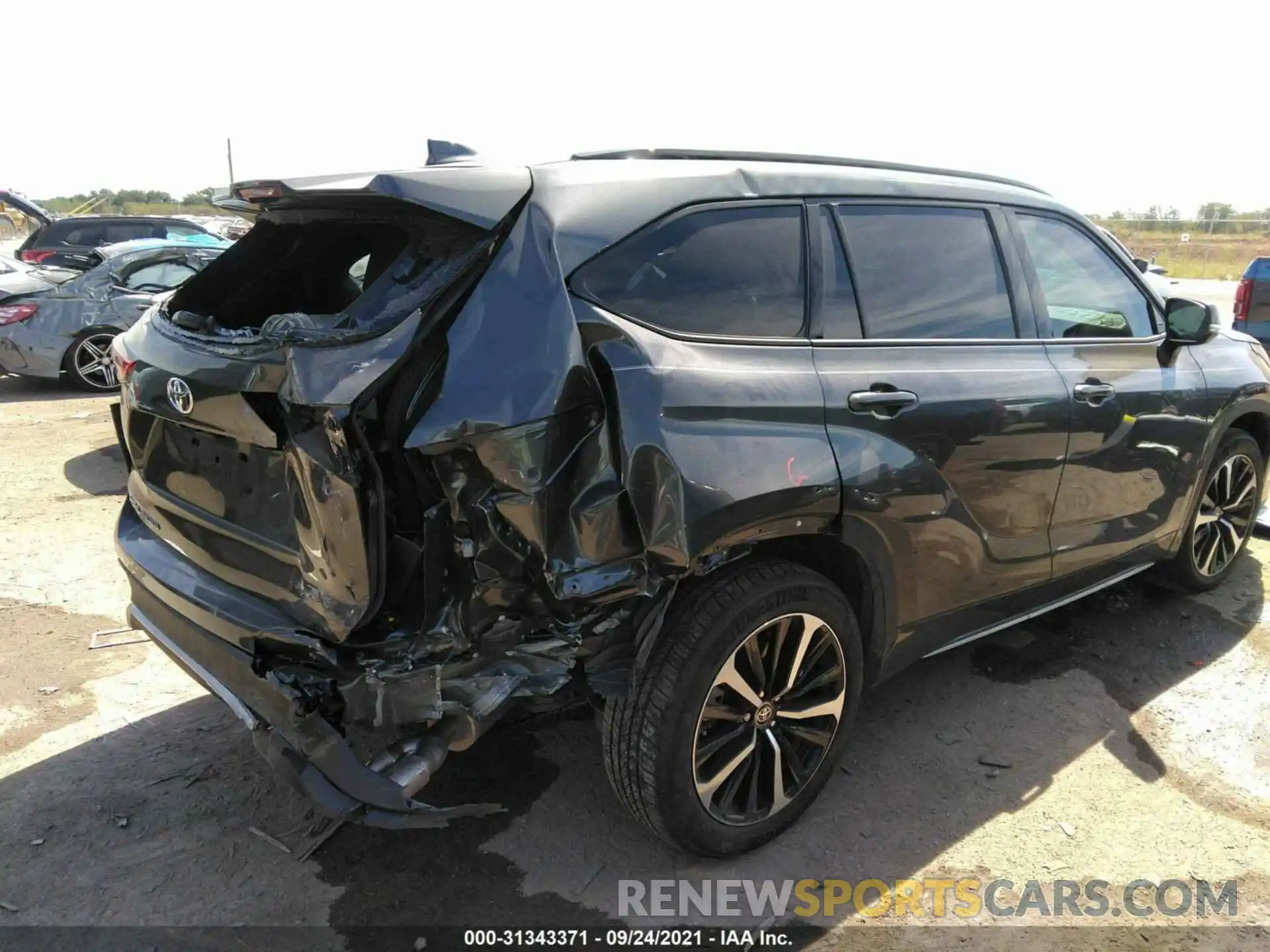 6 Photograph of a damaged car 5TDLZRAH2MS037274 TOYOTA HIGHLANDER 2021