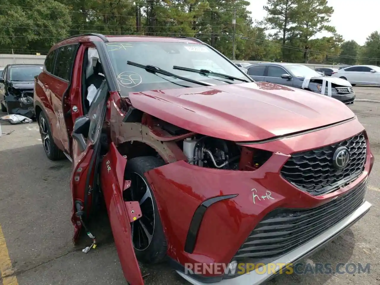 1 Photograph of a damaged car 5TDLZRAH2MS042698 TOYOTA HIGHLANDER 2021