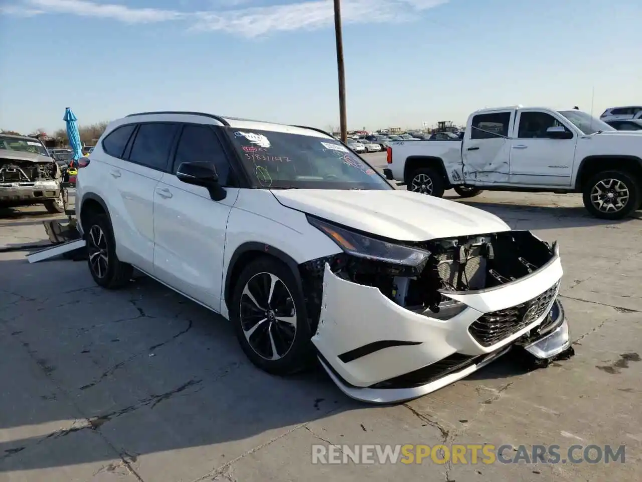 1 Photograph of a damaged car 5TDLZRAH2MS070355 TOYOTA HIGHLANDER 2021