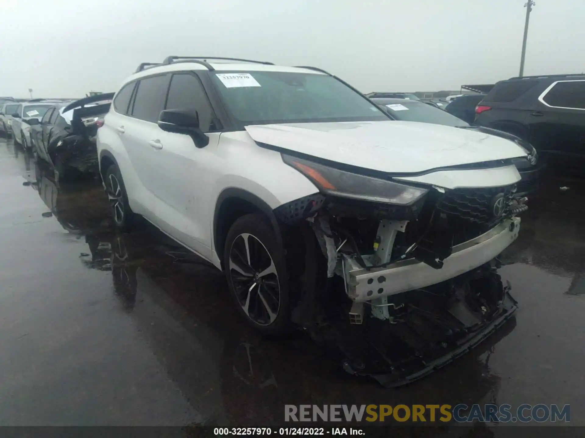 1 Photograph of a damaged car 5TDLZRAH7MS048111 TOYOTA HIGHLANDER 2021